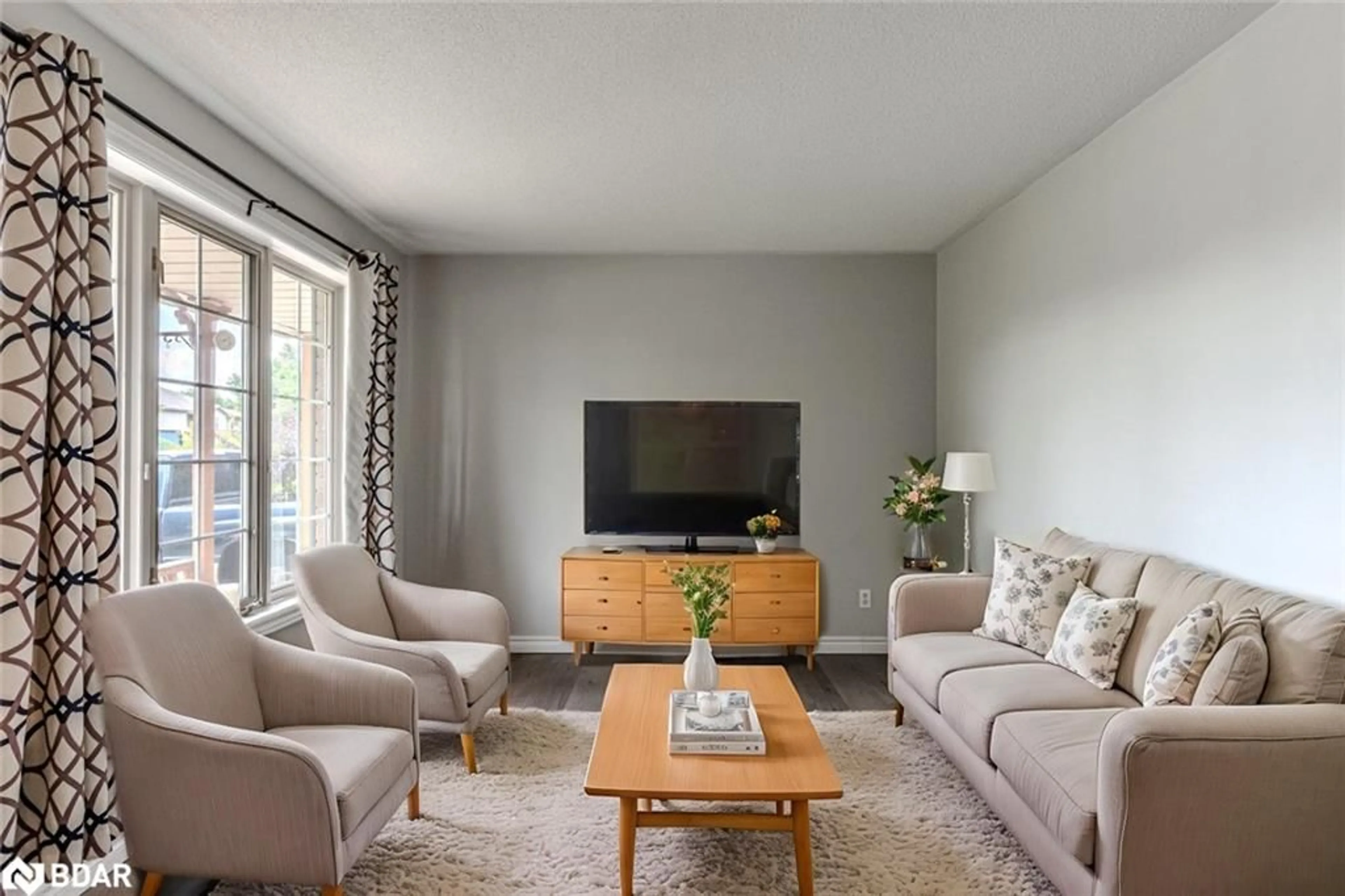 Living room with furniture, unknown for 55 Marlow Cir, Hillsdale Ontario L0L 1V0