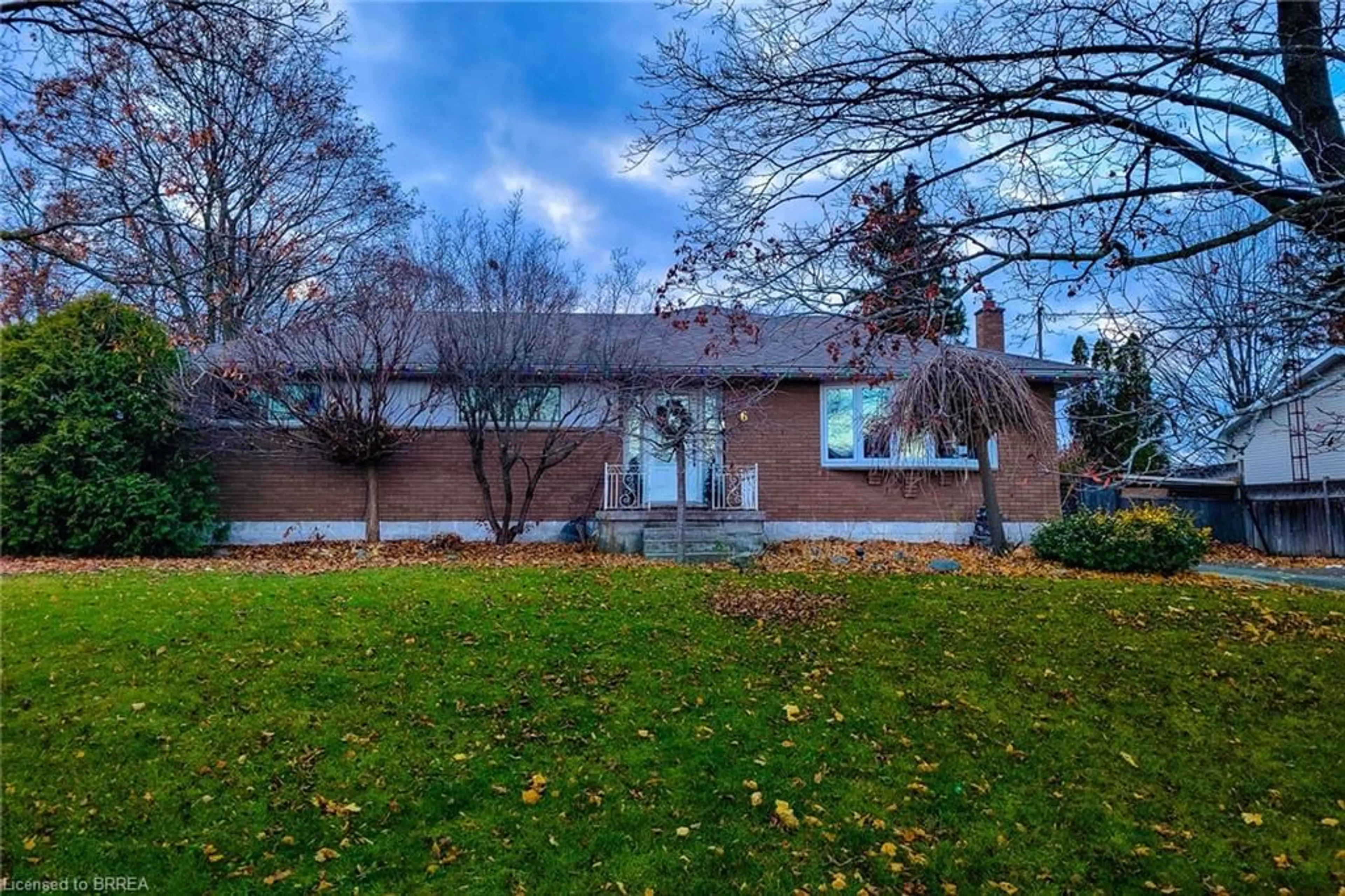 Unknown for 6 Bayly Dr, Paris Ontario N3L 2P9