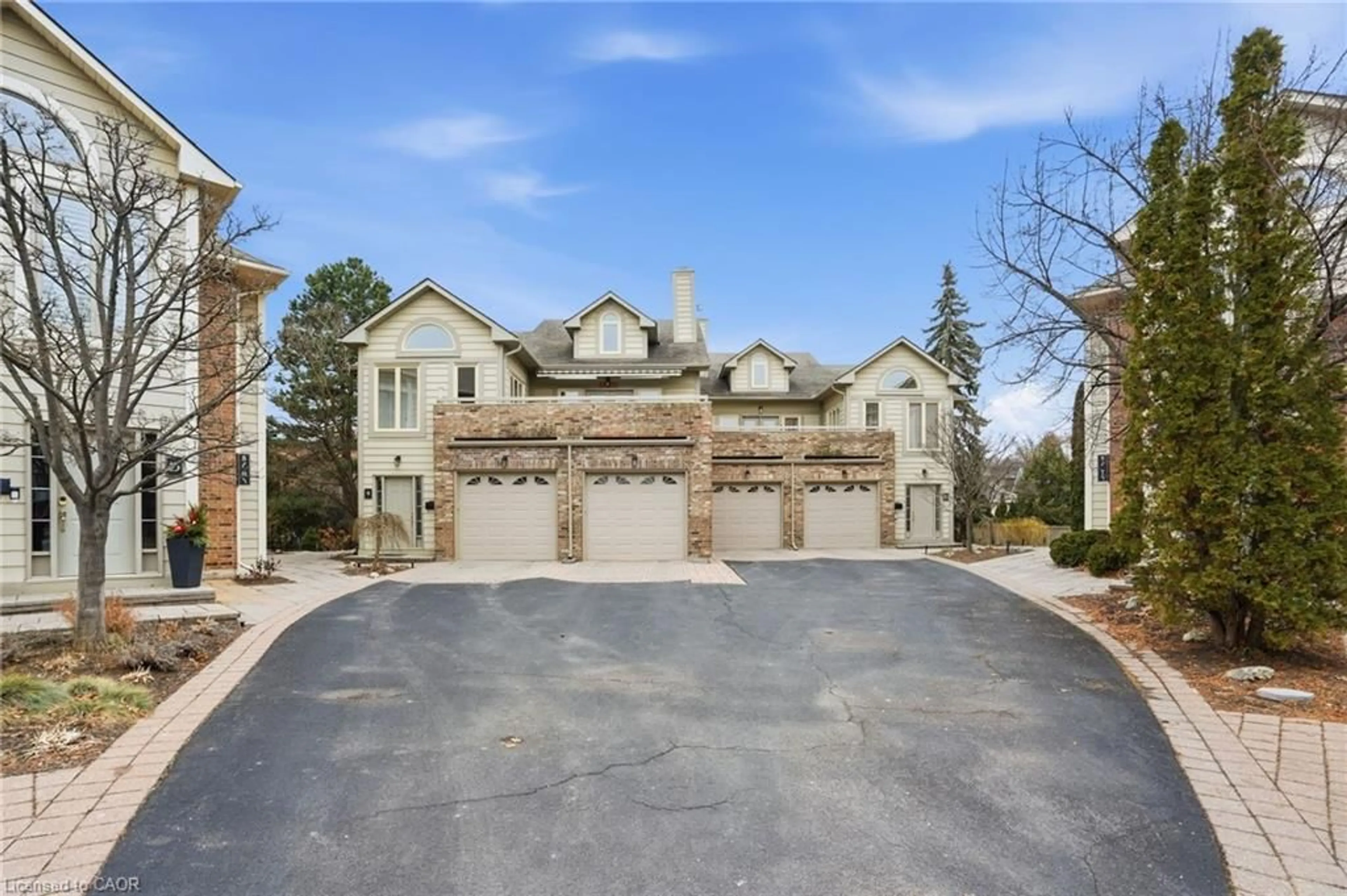 Unknown for 3230 New St #7, Burlington Ontario L7N 1M8