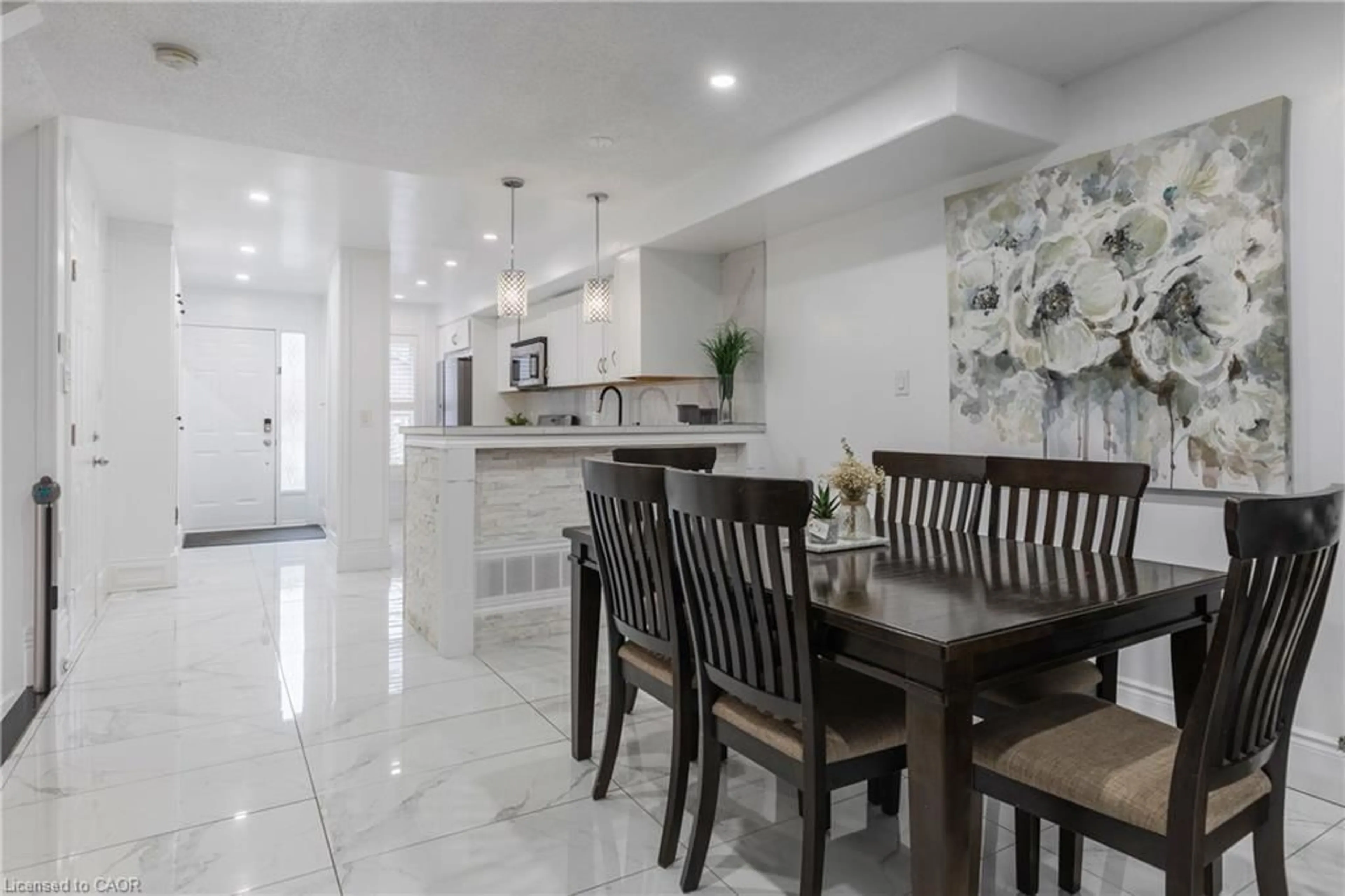 Open concept kitchen, ceramic/tile floor for 2774 King St #17, Hamilton Ontario L8G 1J4