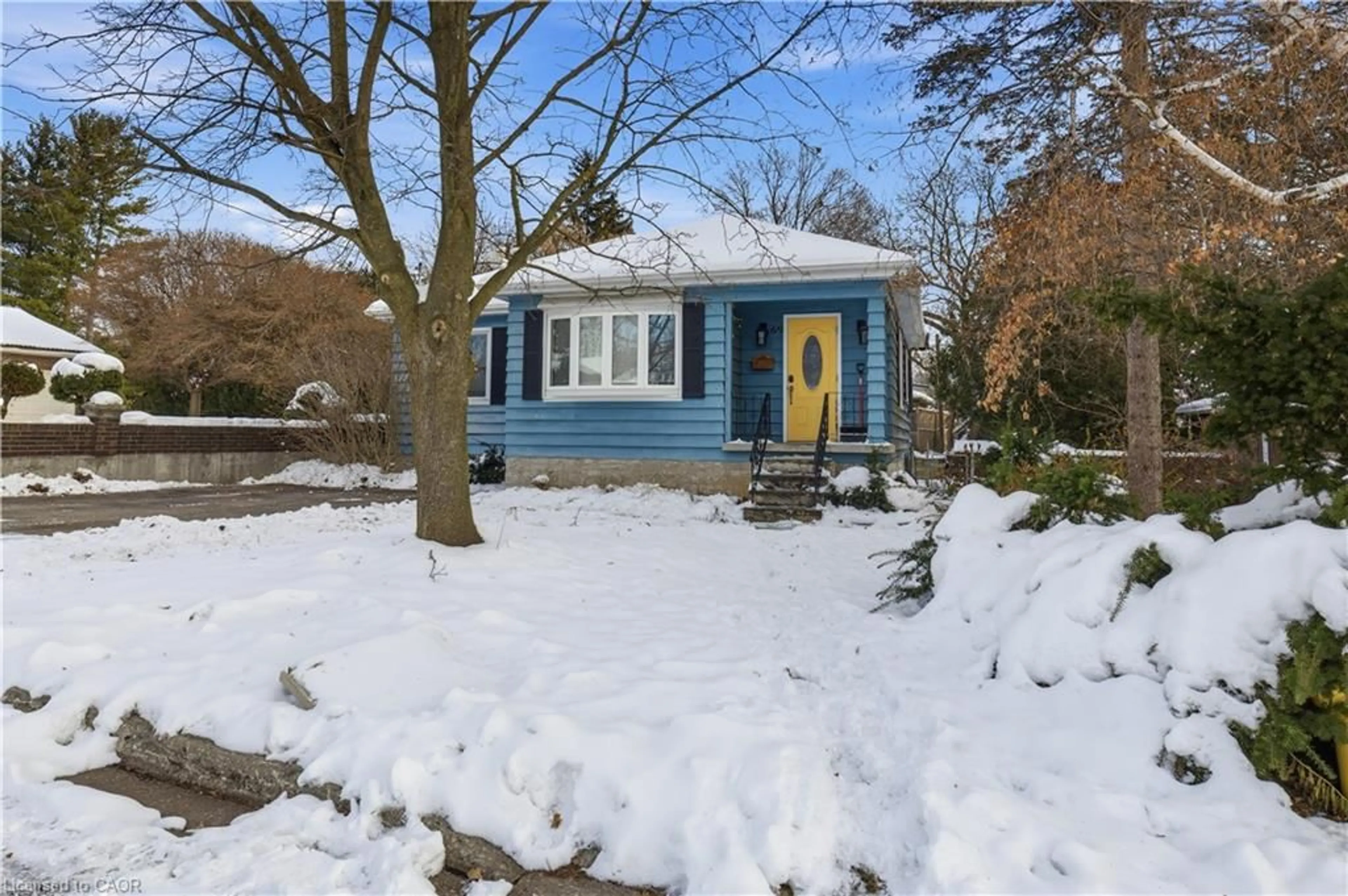 Shed for 69 Lowrey Ave, Cambridge Ontario N1R 5A4