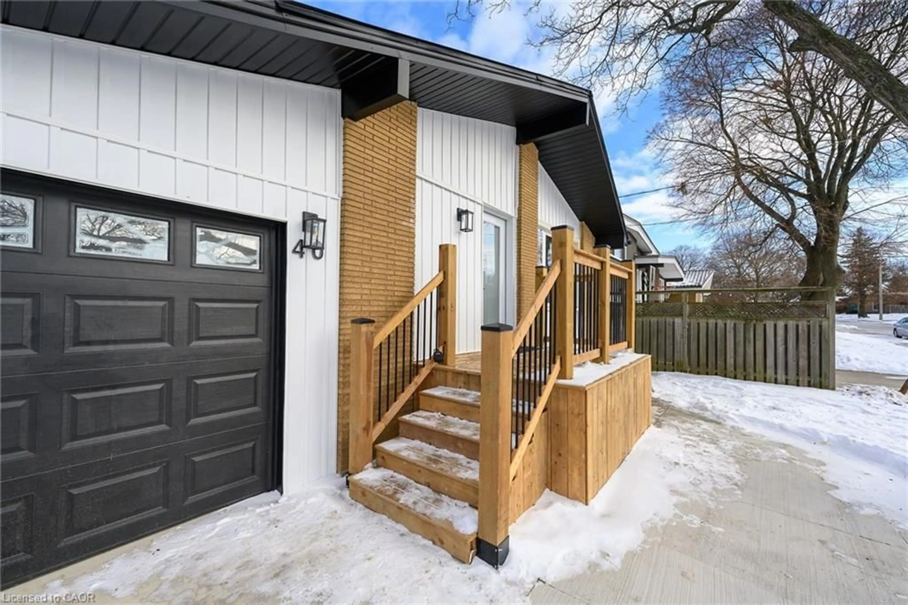 Unknown for 40 Westaway Pl, Hamilton Ontario L9C 2G1