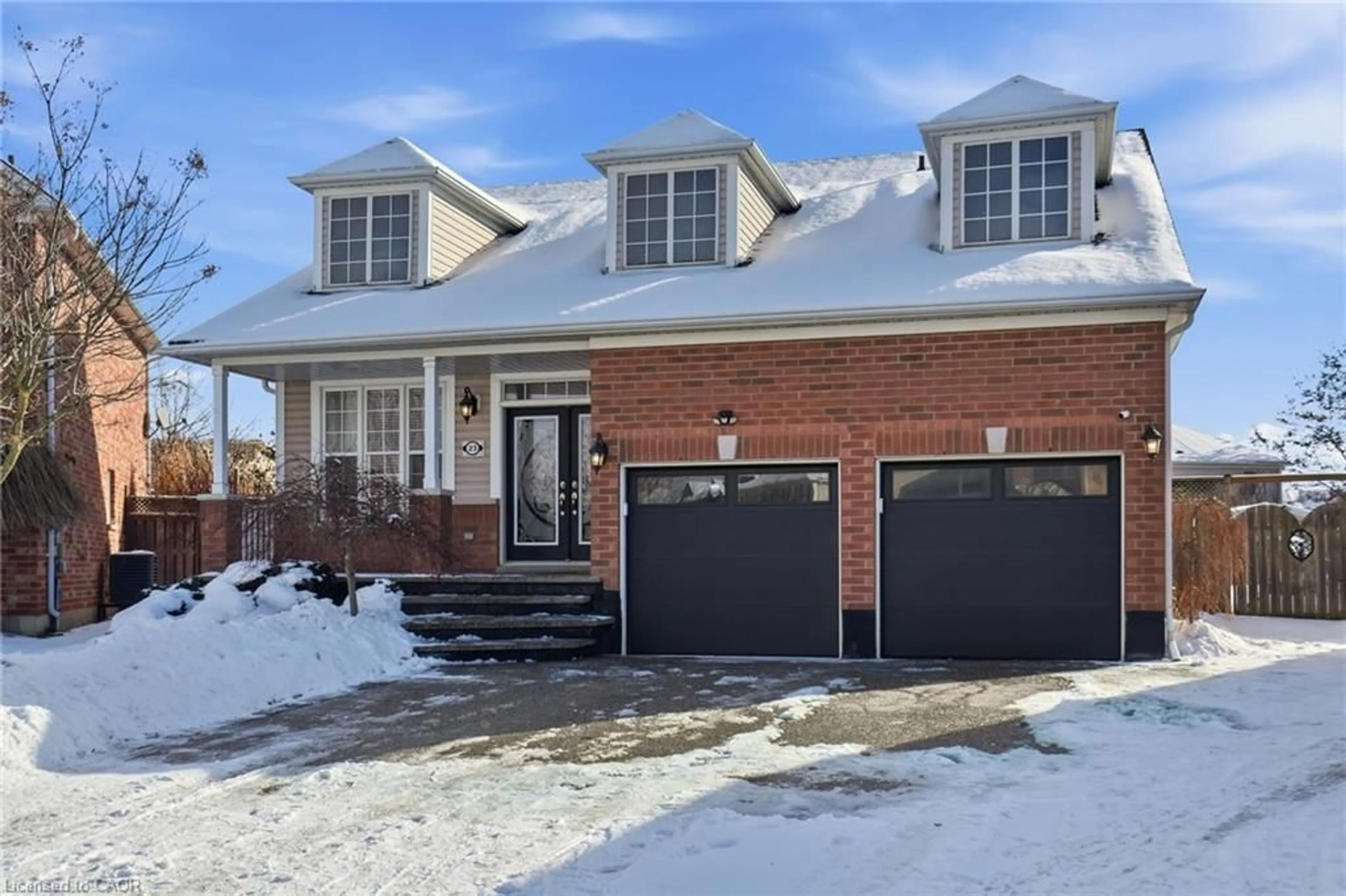 Home with brick exterior material, street for 23 Mathews Crt, Brantford Ontario N3T 0A9