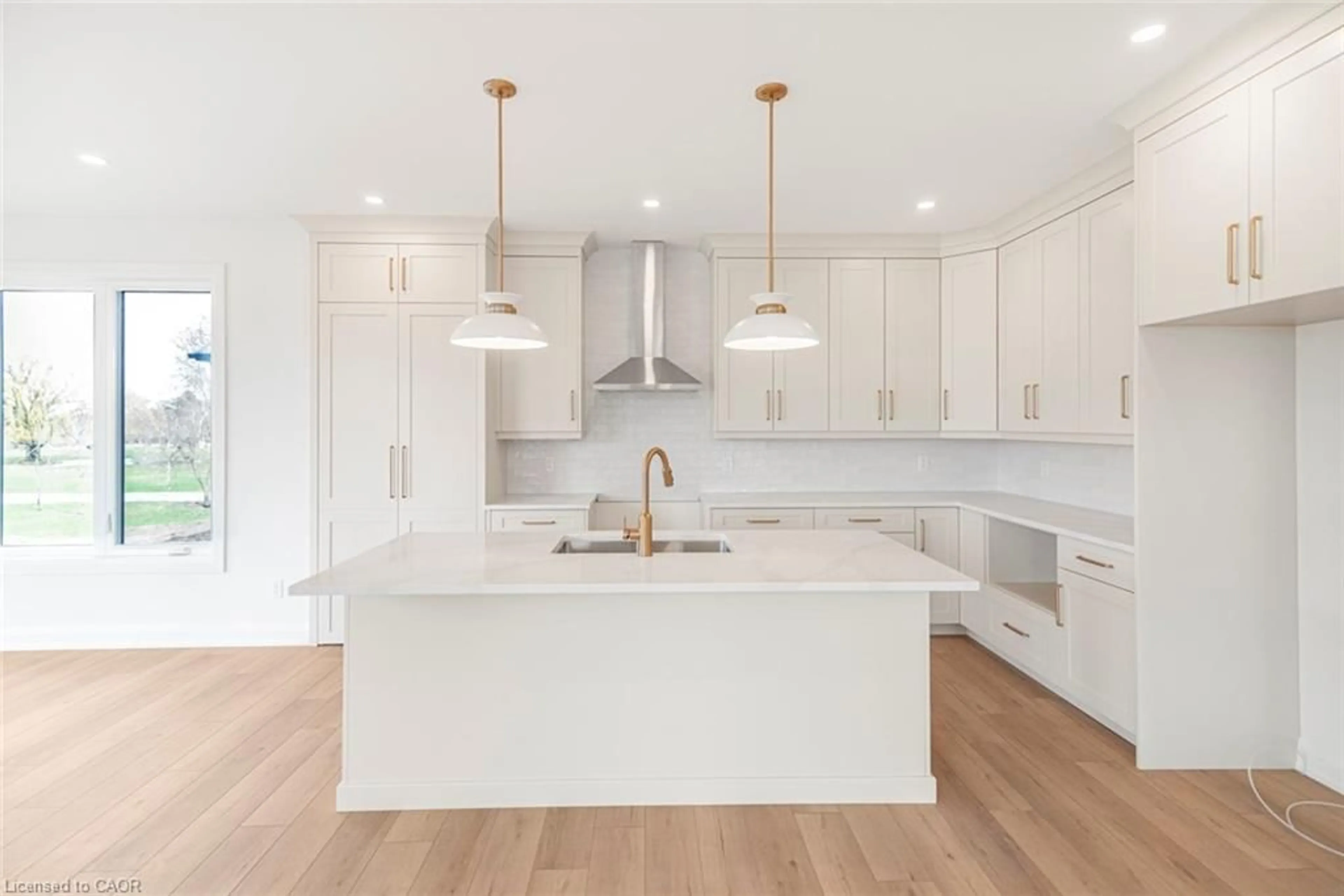 Open concept kitchen, unknown for 4364 Victoria Ave, Vineland Ontario L0R 2E0