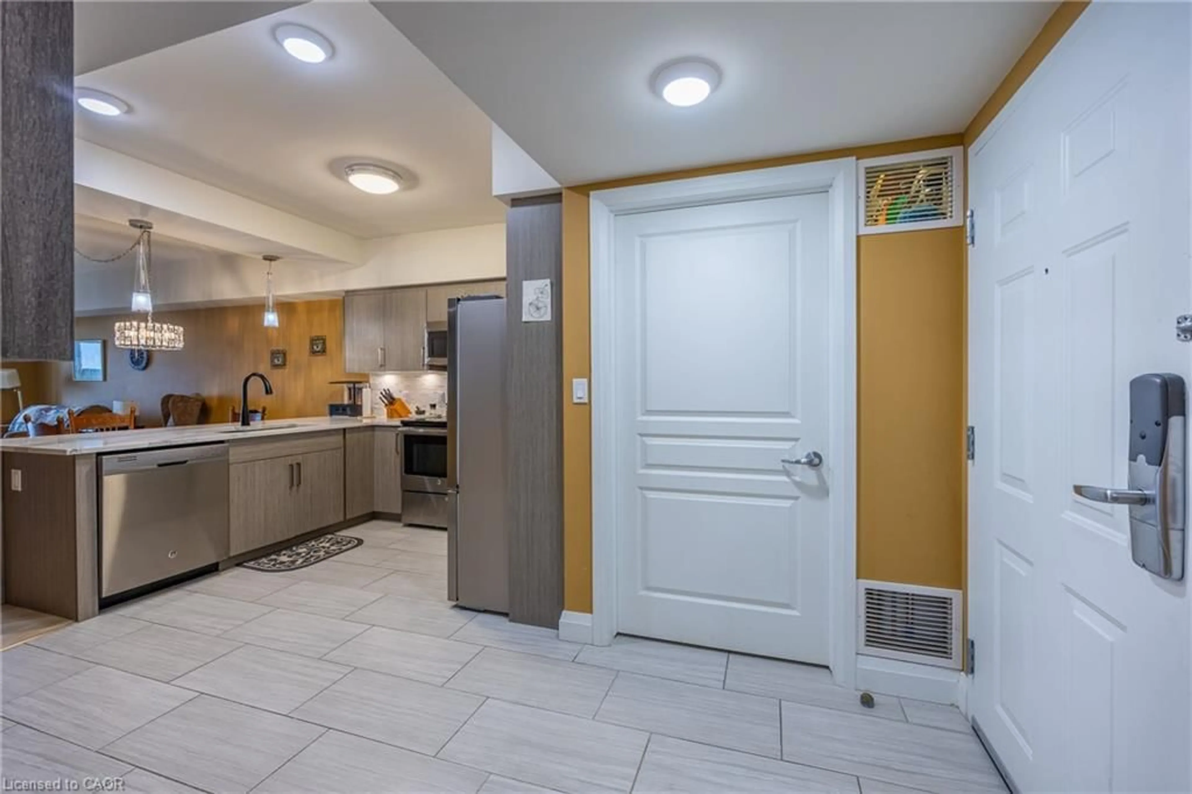 Unknown for 12 Erie Blvd #203, Port Rowan Ontario N0E 1M0