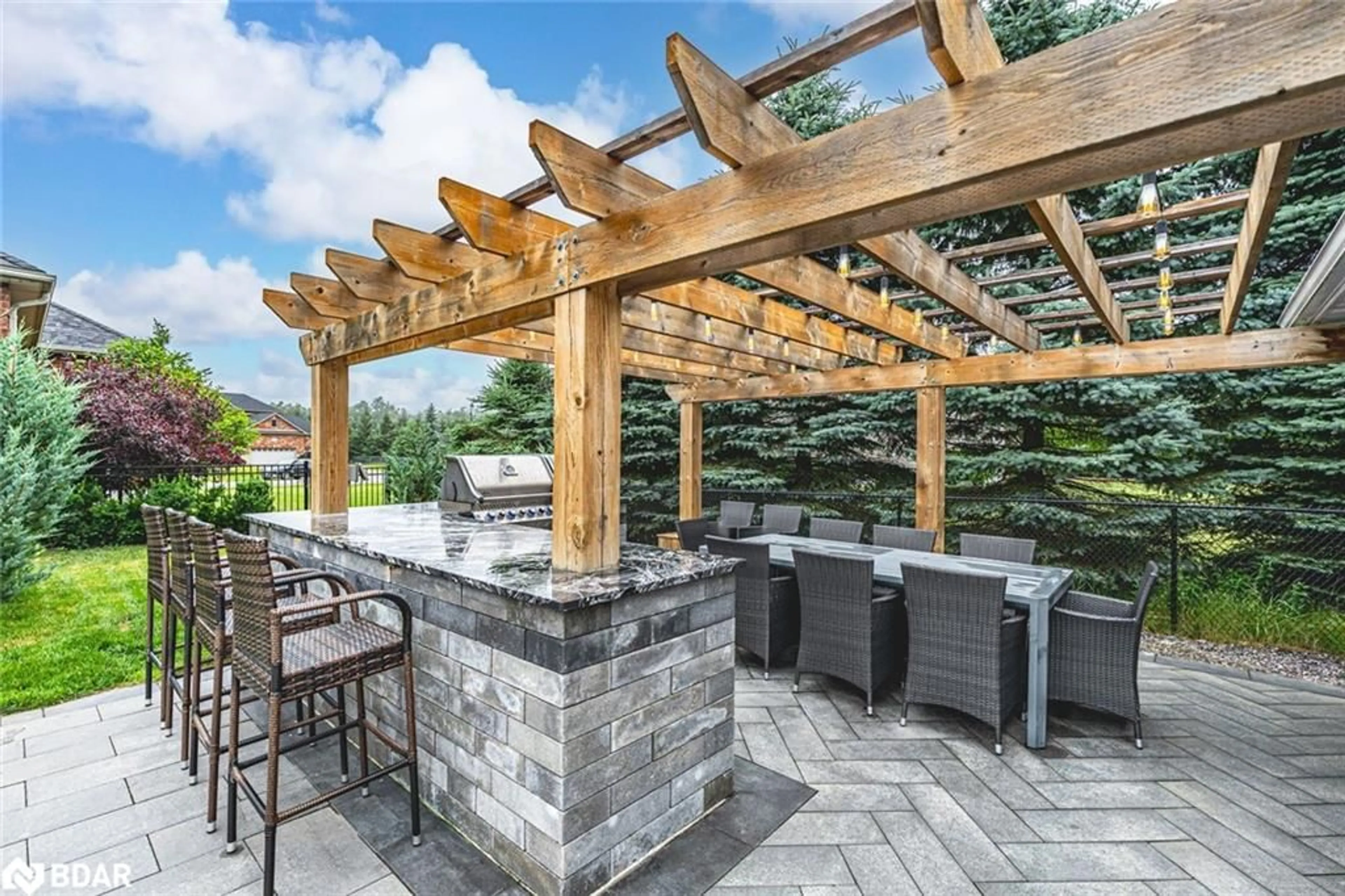Patio, mountain view for 5 Munro Crt, Snow Valley Ontario L9X 0H6