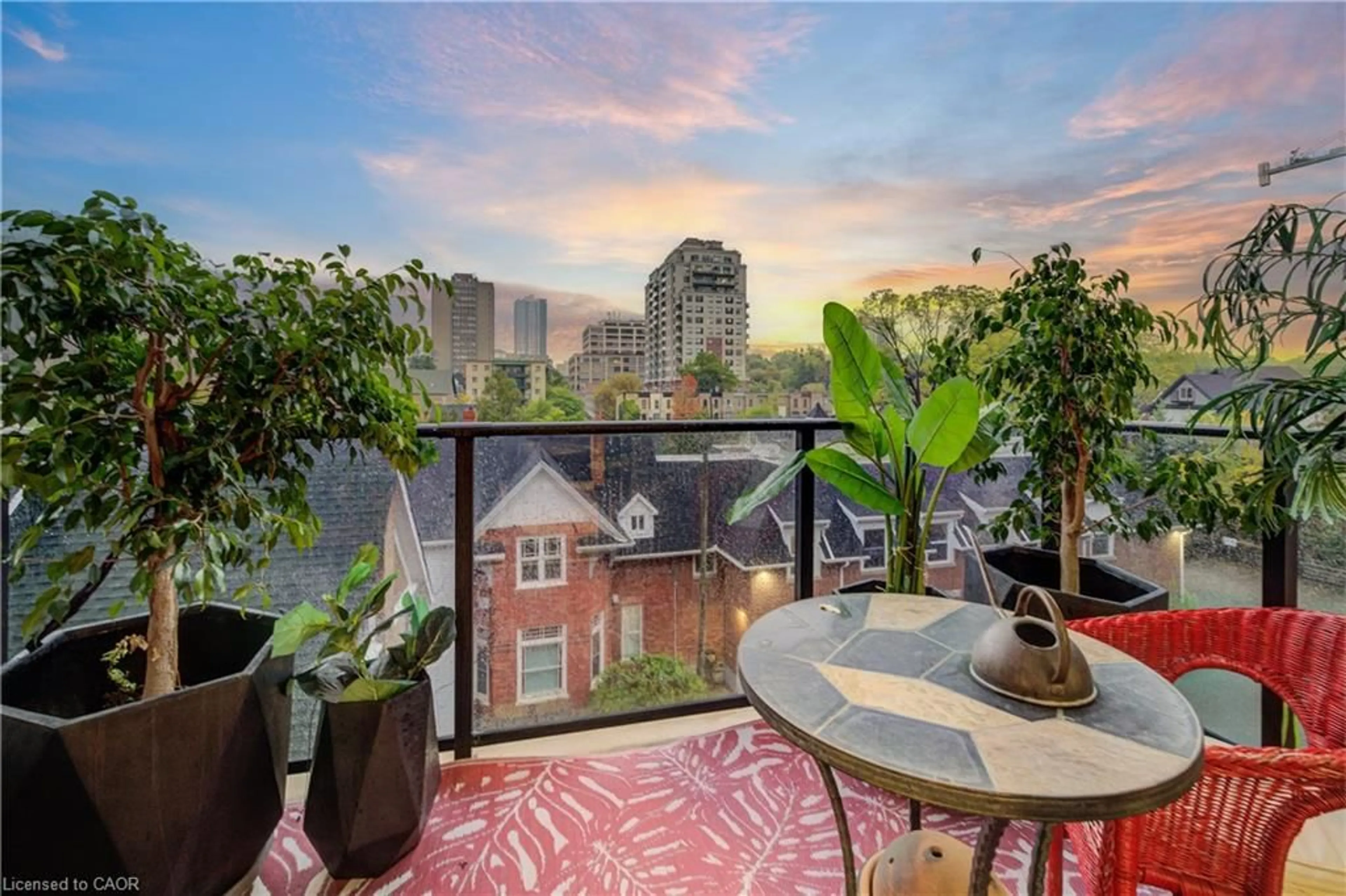 Unknown for 399 Queen St #417, Kitchener Ontario N2G 0C4