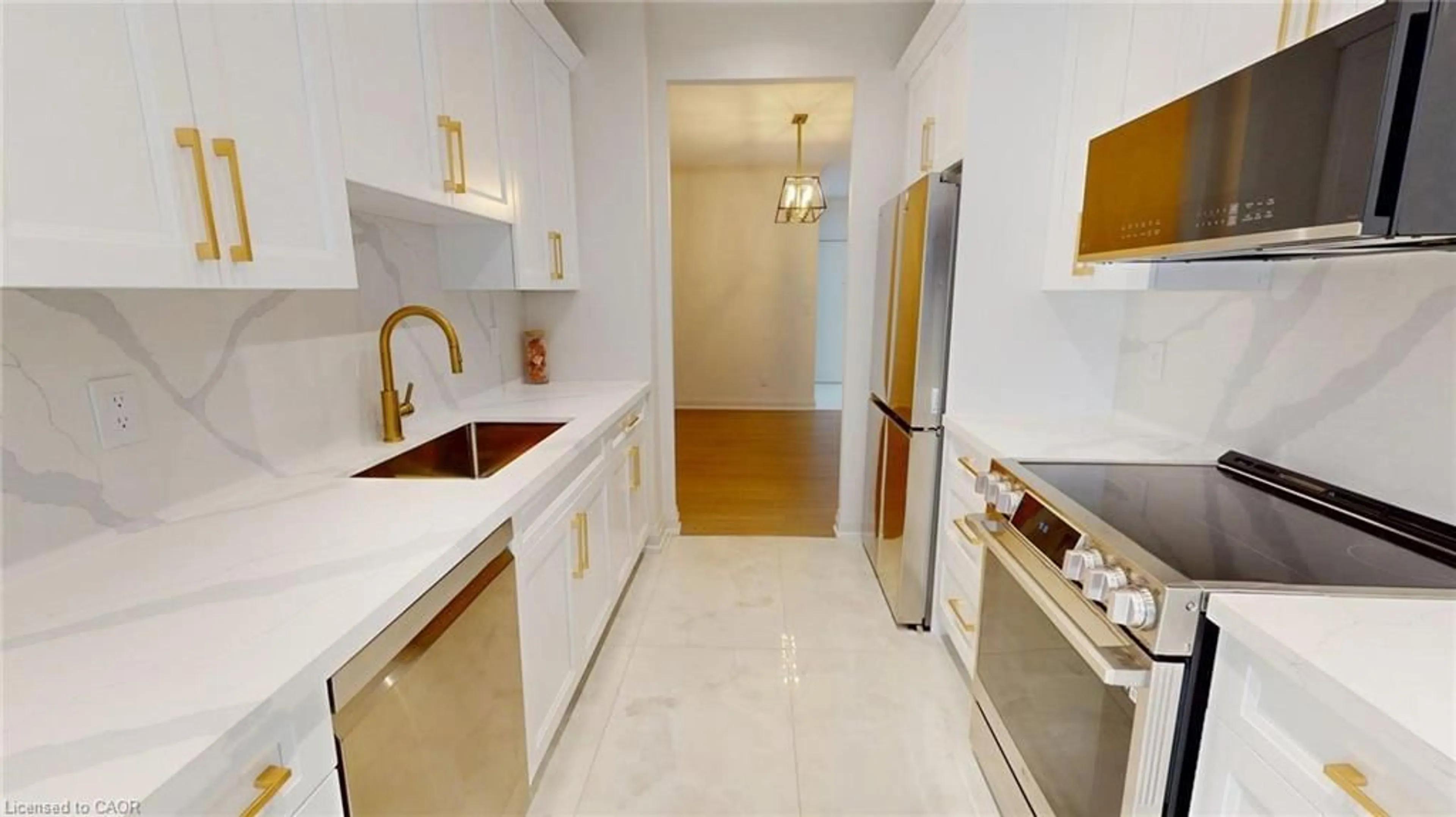 Standard kitchen, ceramic/tile floor for 35 Kingsbridge Garden Cir #105, Mississauga Ontario L5R 3Z5