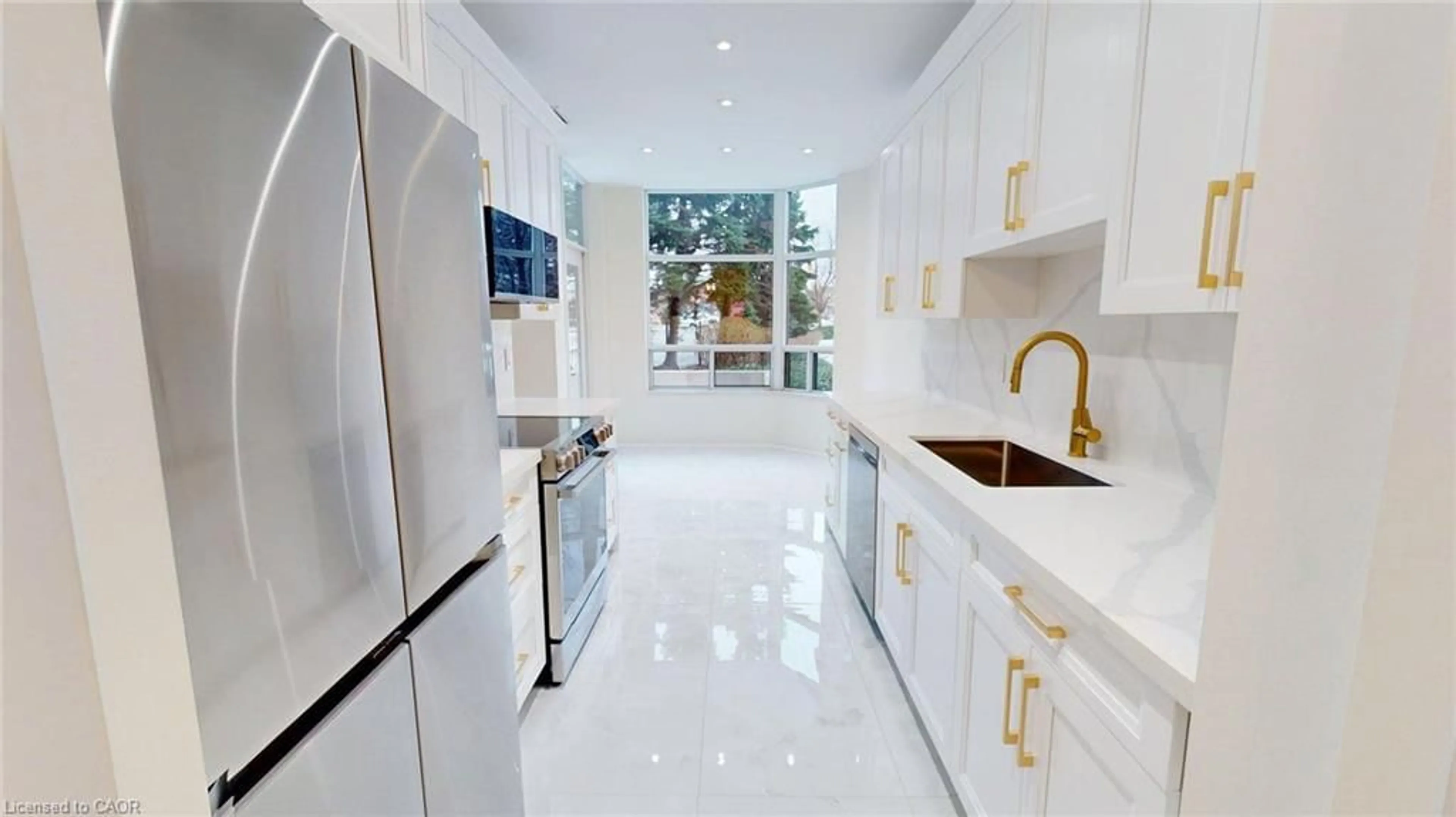 Unknown for 35 Kingsbridge Garden Cir #105, Mississauga Ontario L5R 3Z5