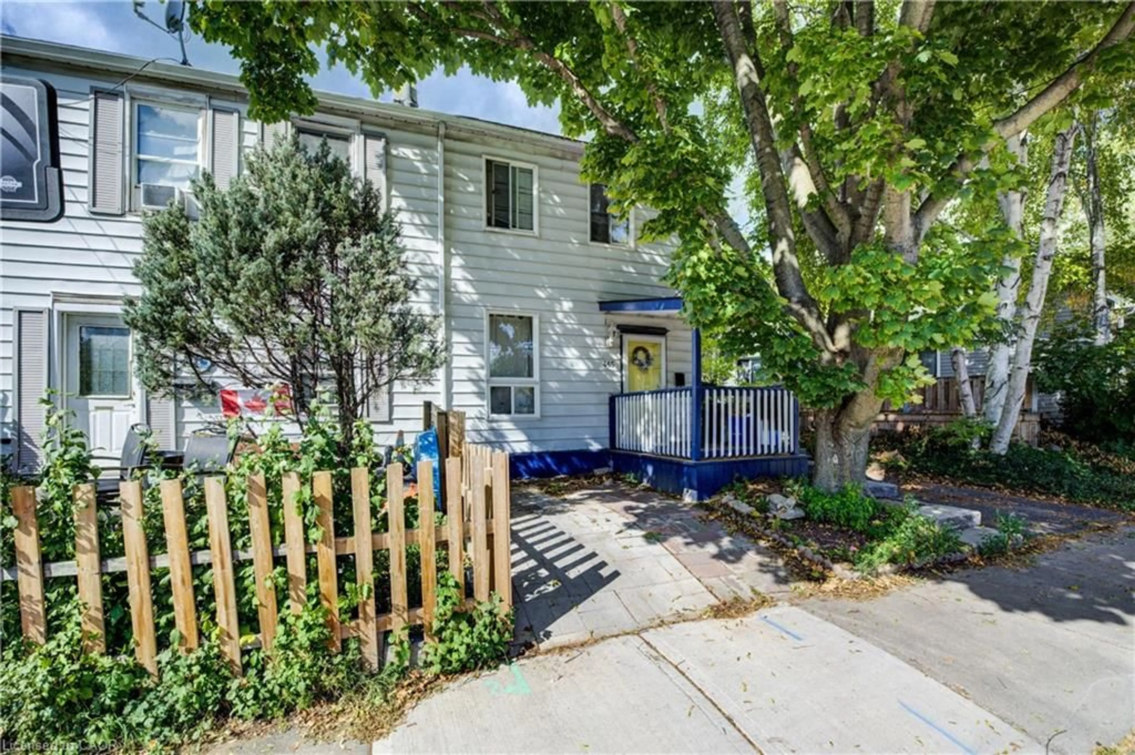 Unknown for 465 Macnab St, Hamilton Ontario L8L 1L6