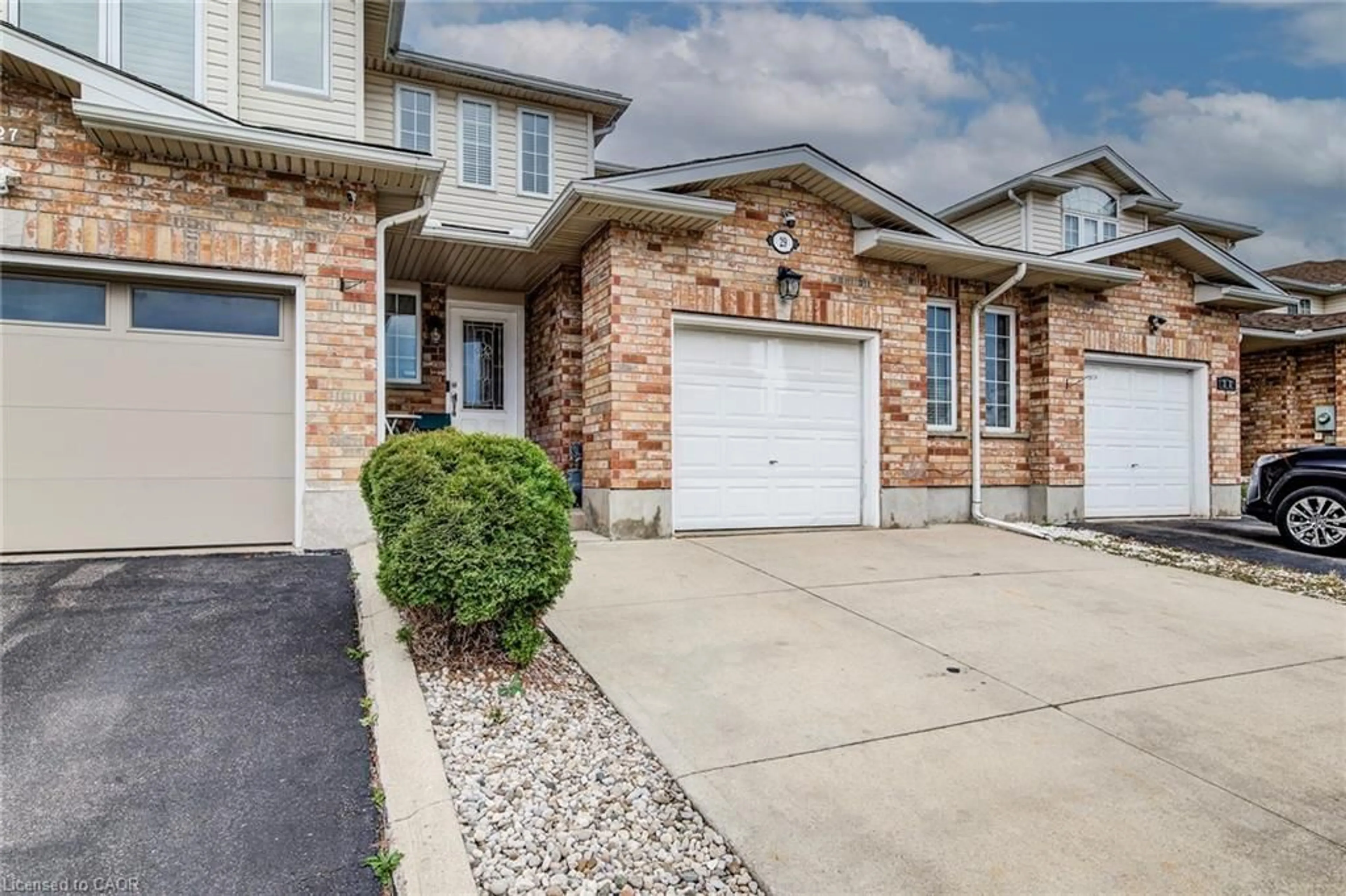 Unknown for 29 Chester Dr, Cambridge Ontario N1T 2C4