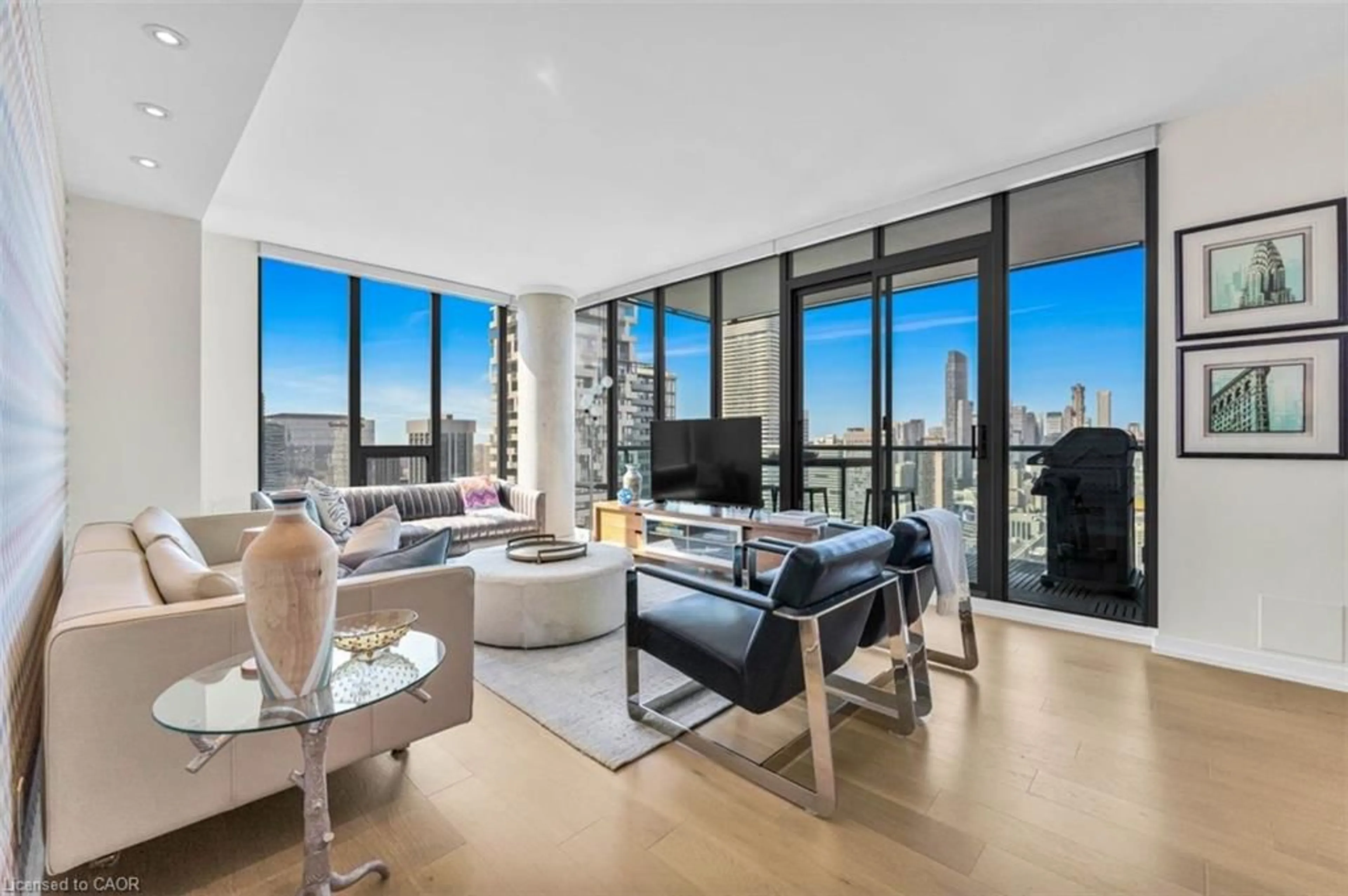 Living room with furniture, unknown for 33 Lombard St #4302, Toronto Ontario M5C 3H8