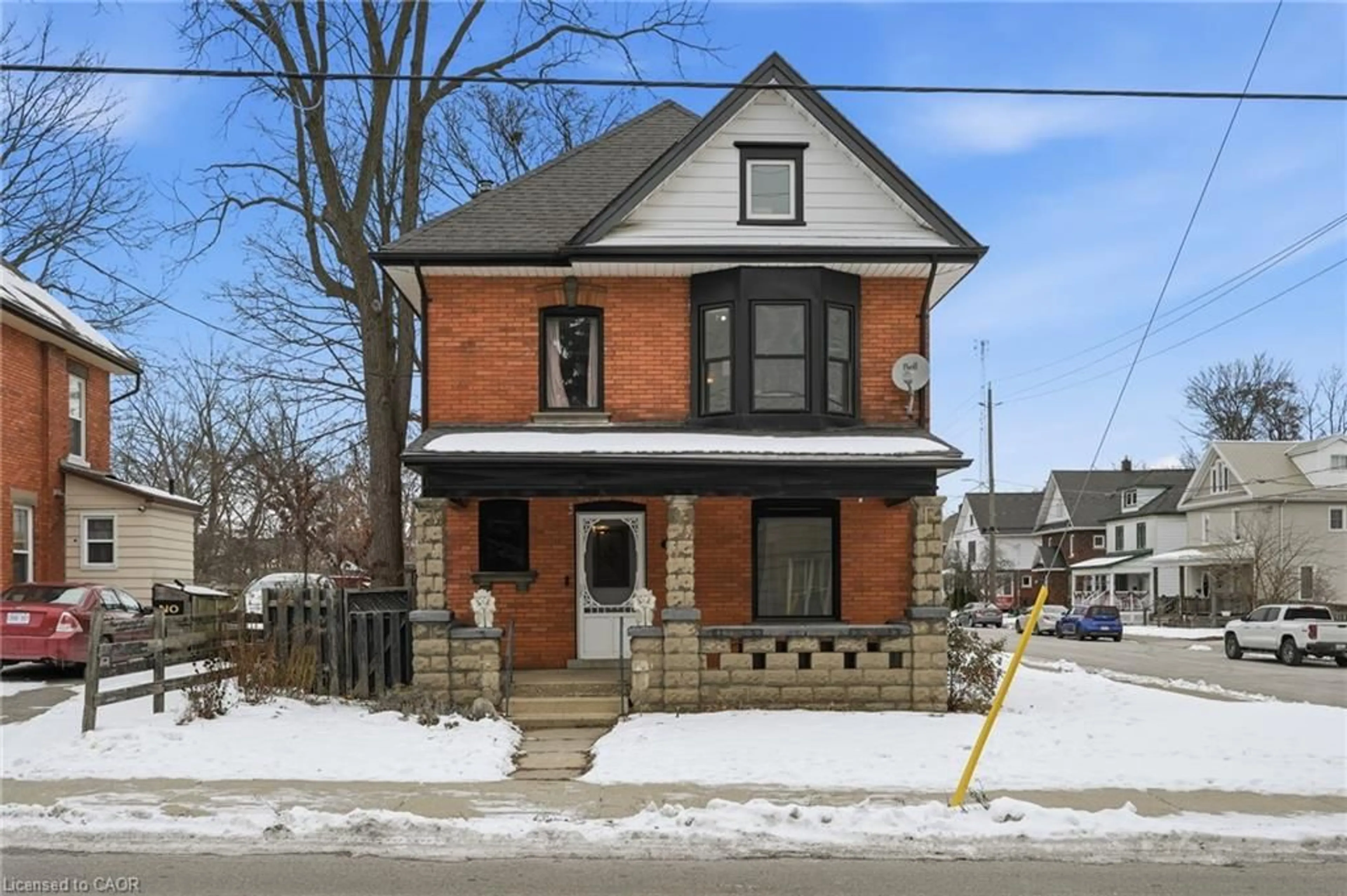 Home with brick exterior material, street for 39 Stanley St, Simcoe Ontario N3Y 1M3