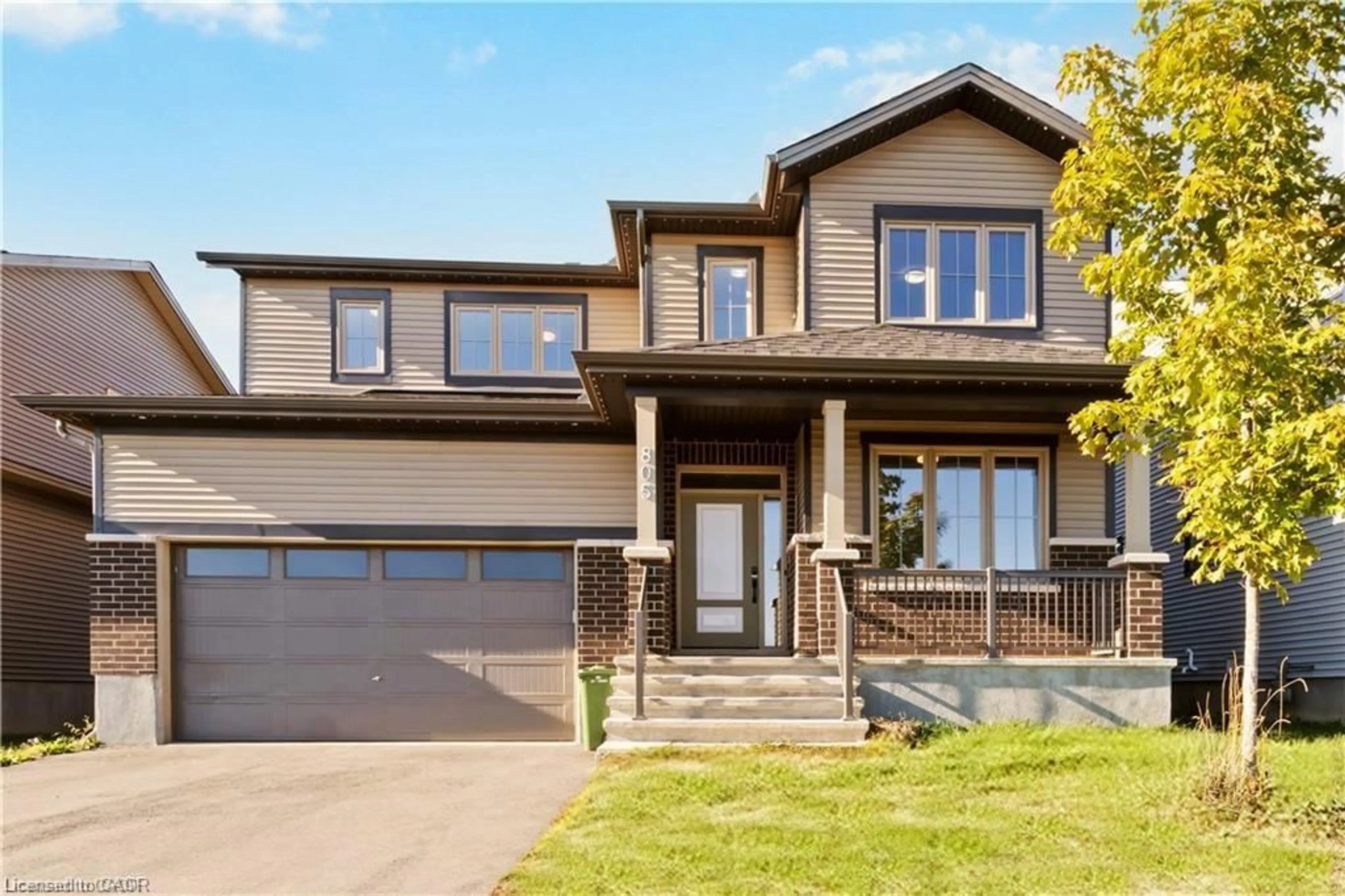 Home with brick exterior material, street for 805 Gamble Dr, Russell Ontario K4R 0G6