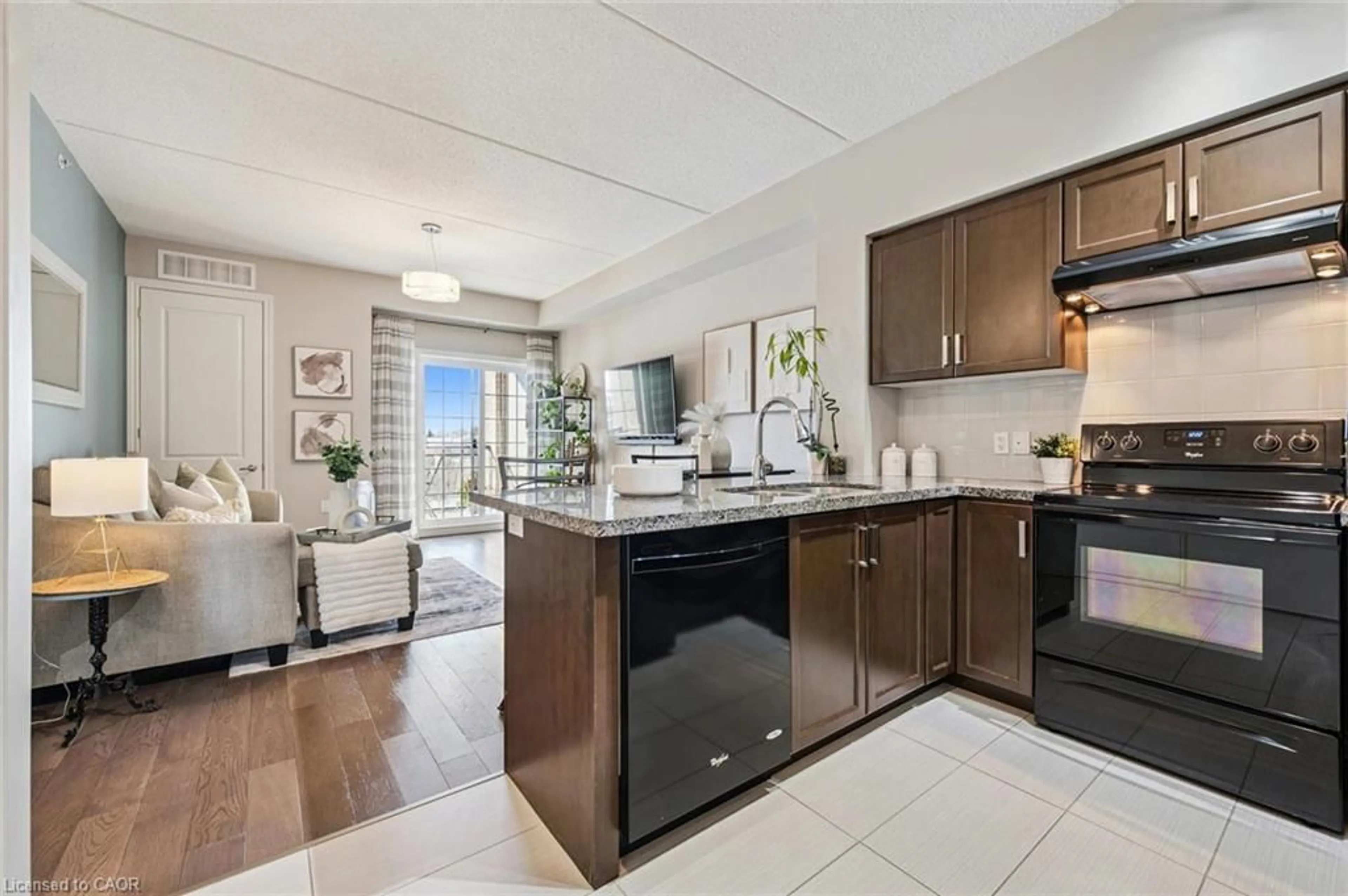 Open concept kitchen, ceramic/tile floor for 1077 Gordon St #333, Guelph Ontario N1G 0E3