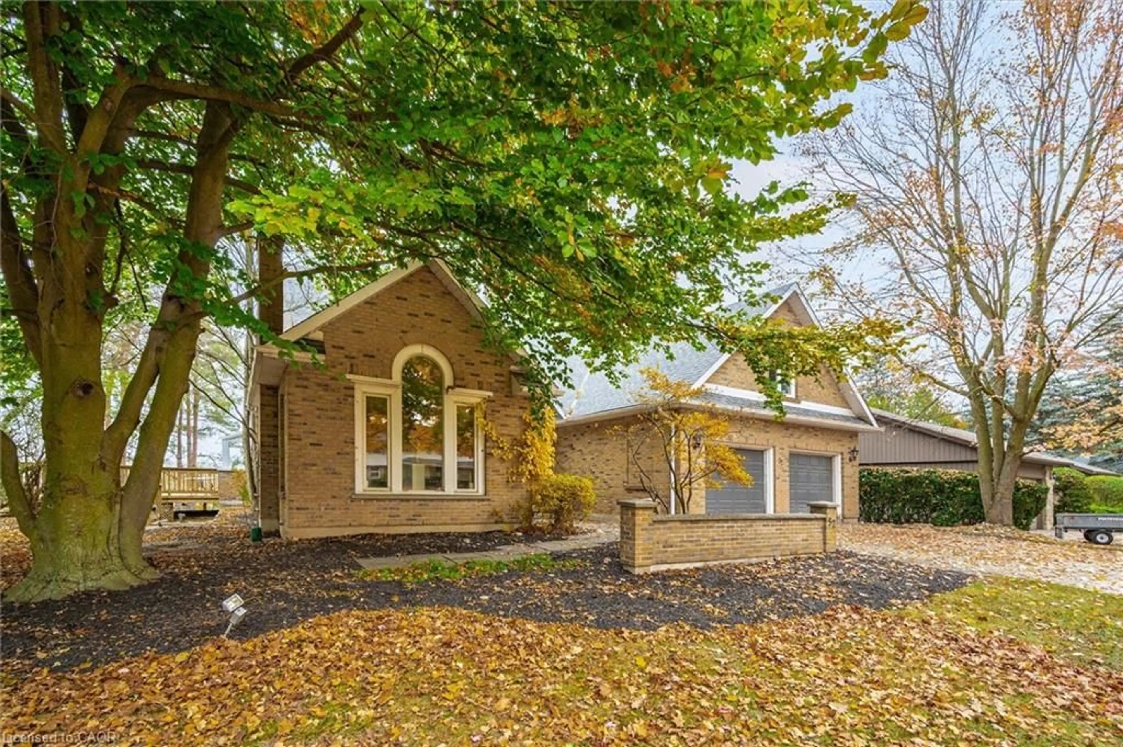 Home with brick exterior material, street for 52 Mcnab St, Elora Ontario N0B 1S0