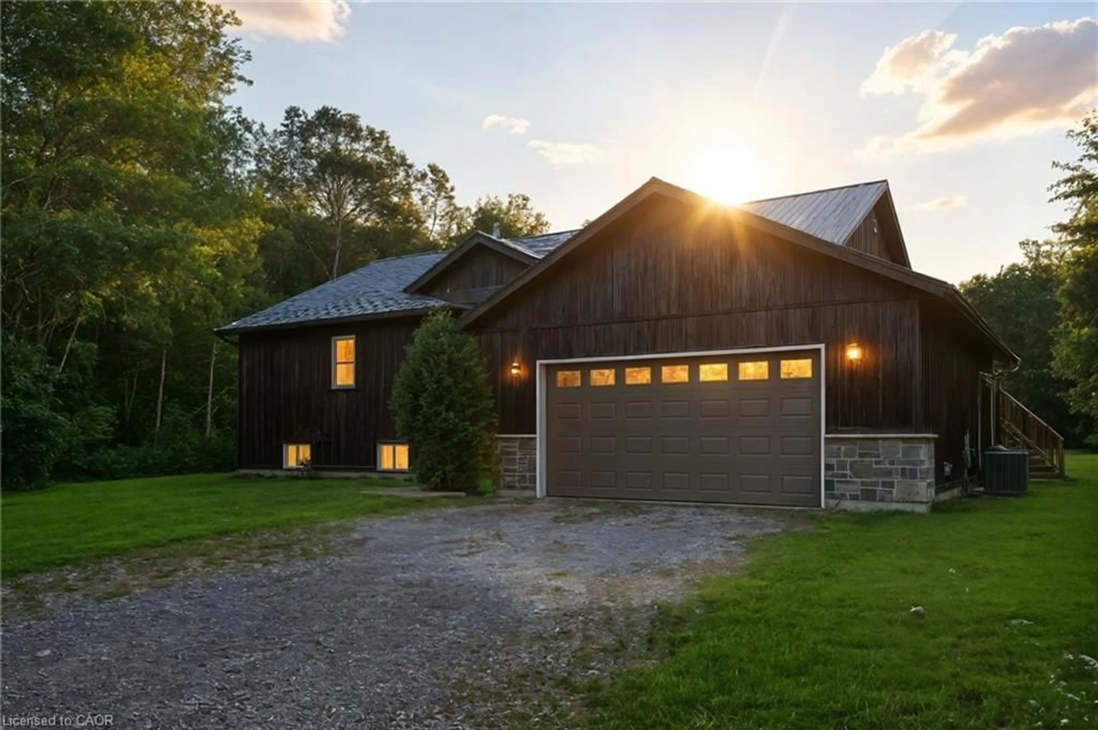 Unknown for 126 Shorties Side Rd, Norfolk County Ontario N4G 4G9