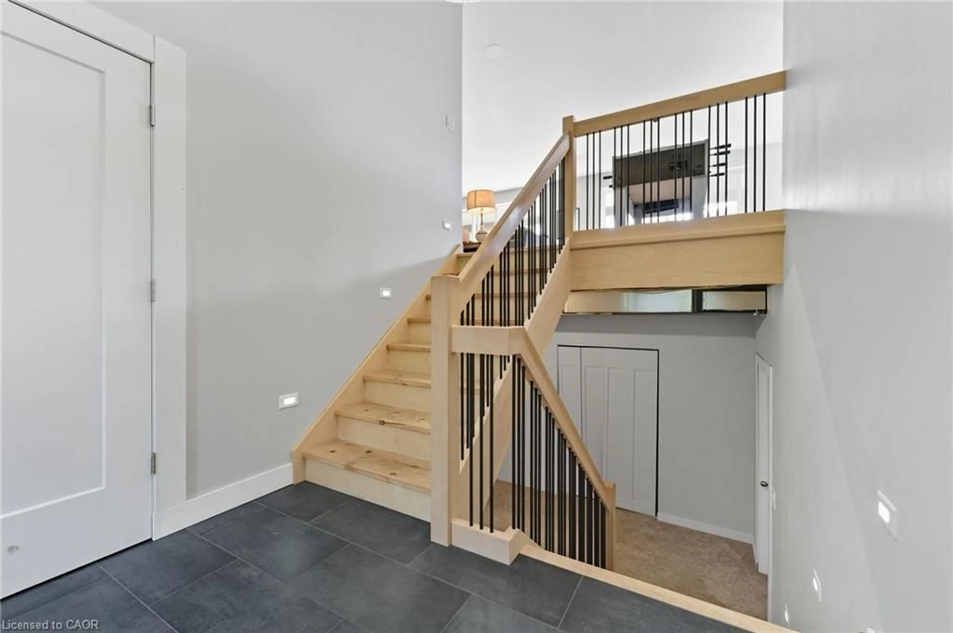 Stairs for 126 Shorties Side Rd, Norfolk County Ontario N4G 4G9