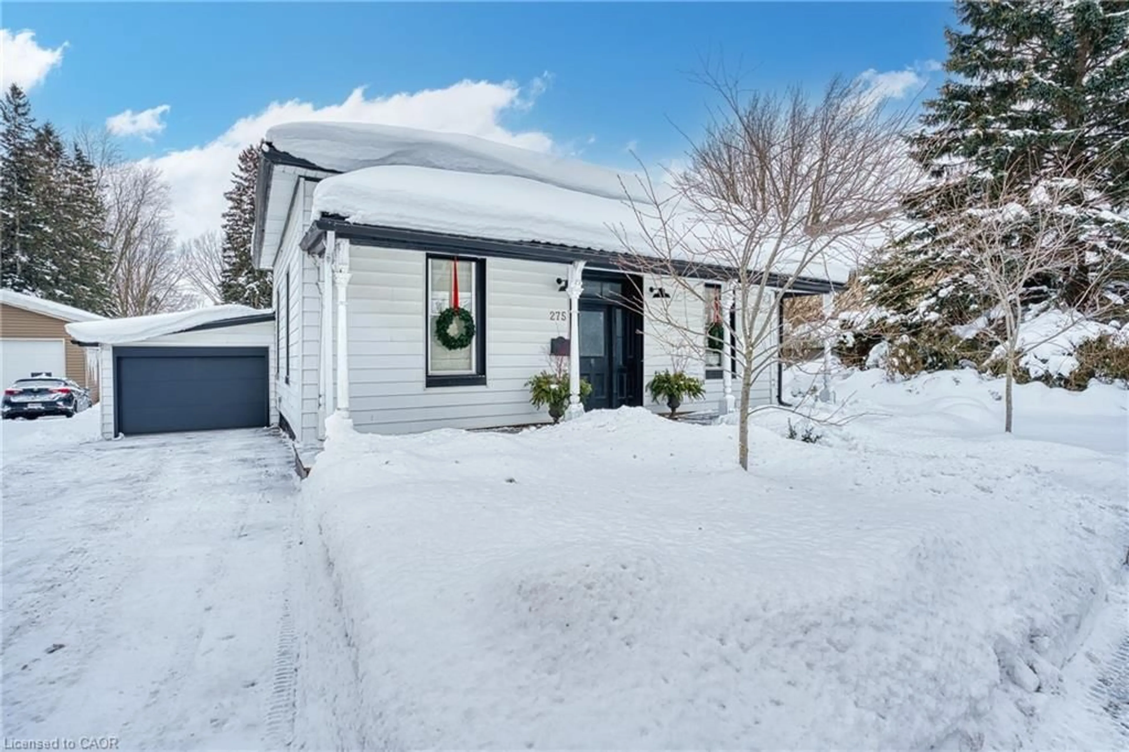 Unknown for 275 Victoria Ave, Listowel Ontario N4W 1S9