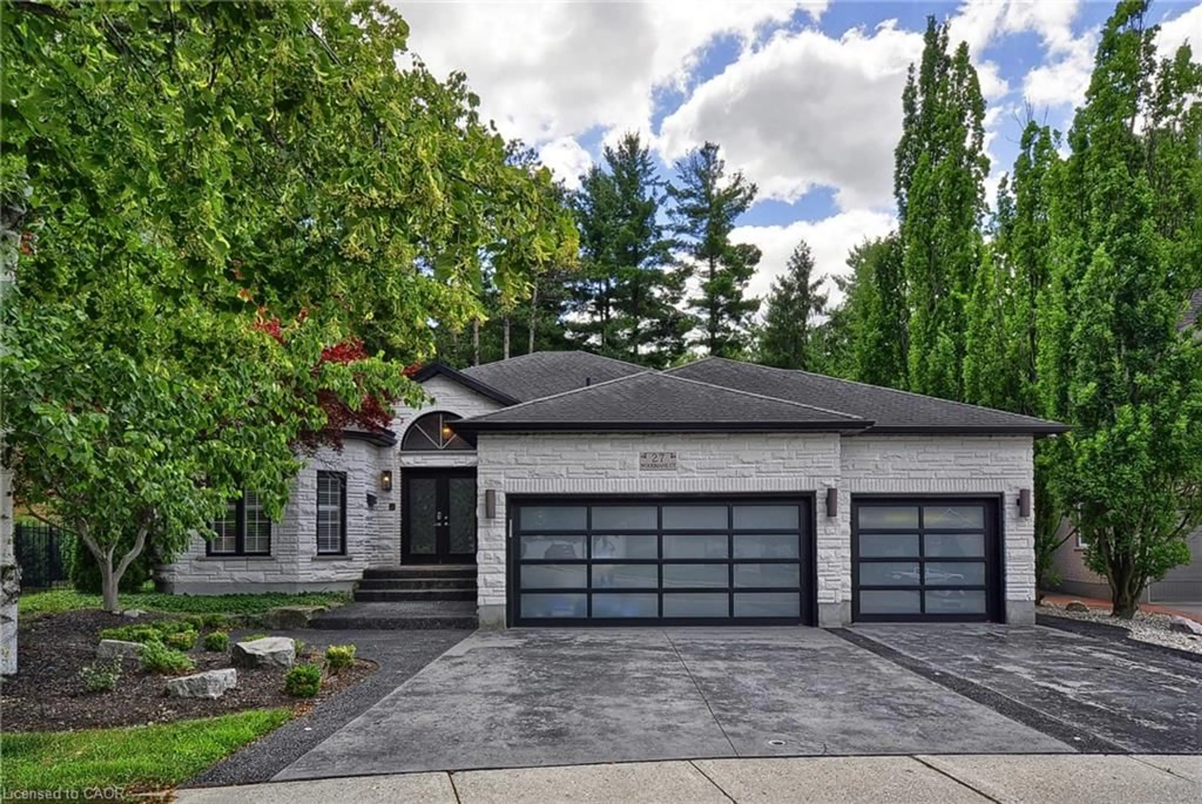 Home with brick exterior material, street for 27 Woodmans Crt, Kitchener Ontario N2P 2B2