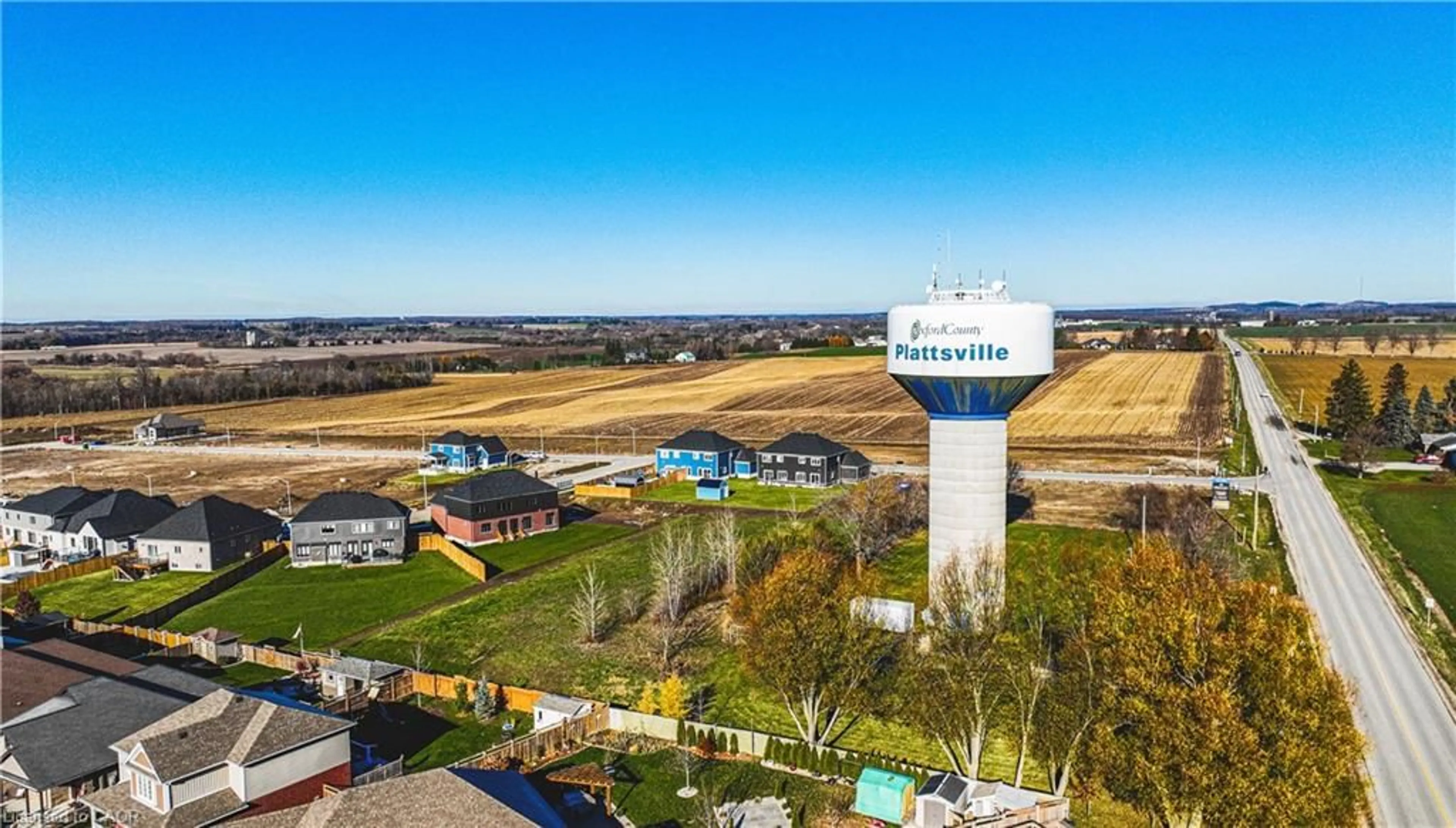 A pic from outside/outdoor area/front of a property/back of a property/a pic from drone, unknown for 73 Workman Cres, Plattsville Ontario N0J 1S0