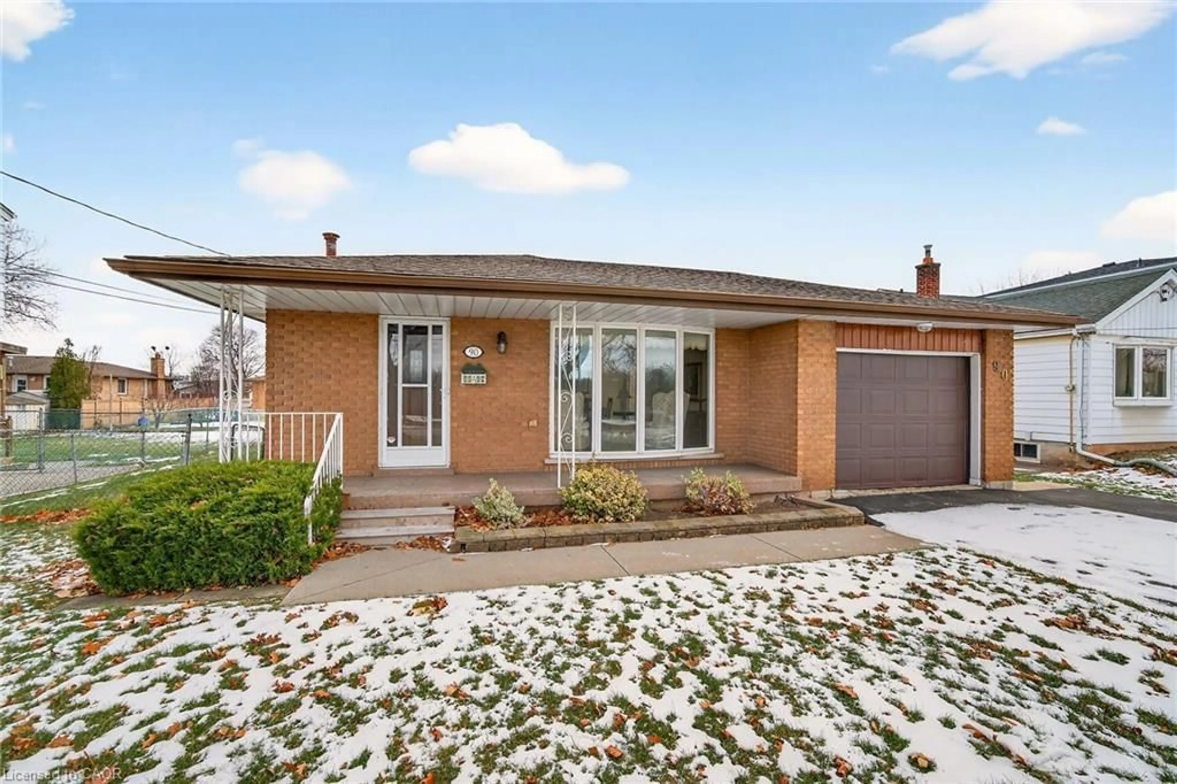 Home with brick exterior material, street for 90 Pottruff Rd, Hamilton Ontario L8H 2M1