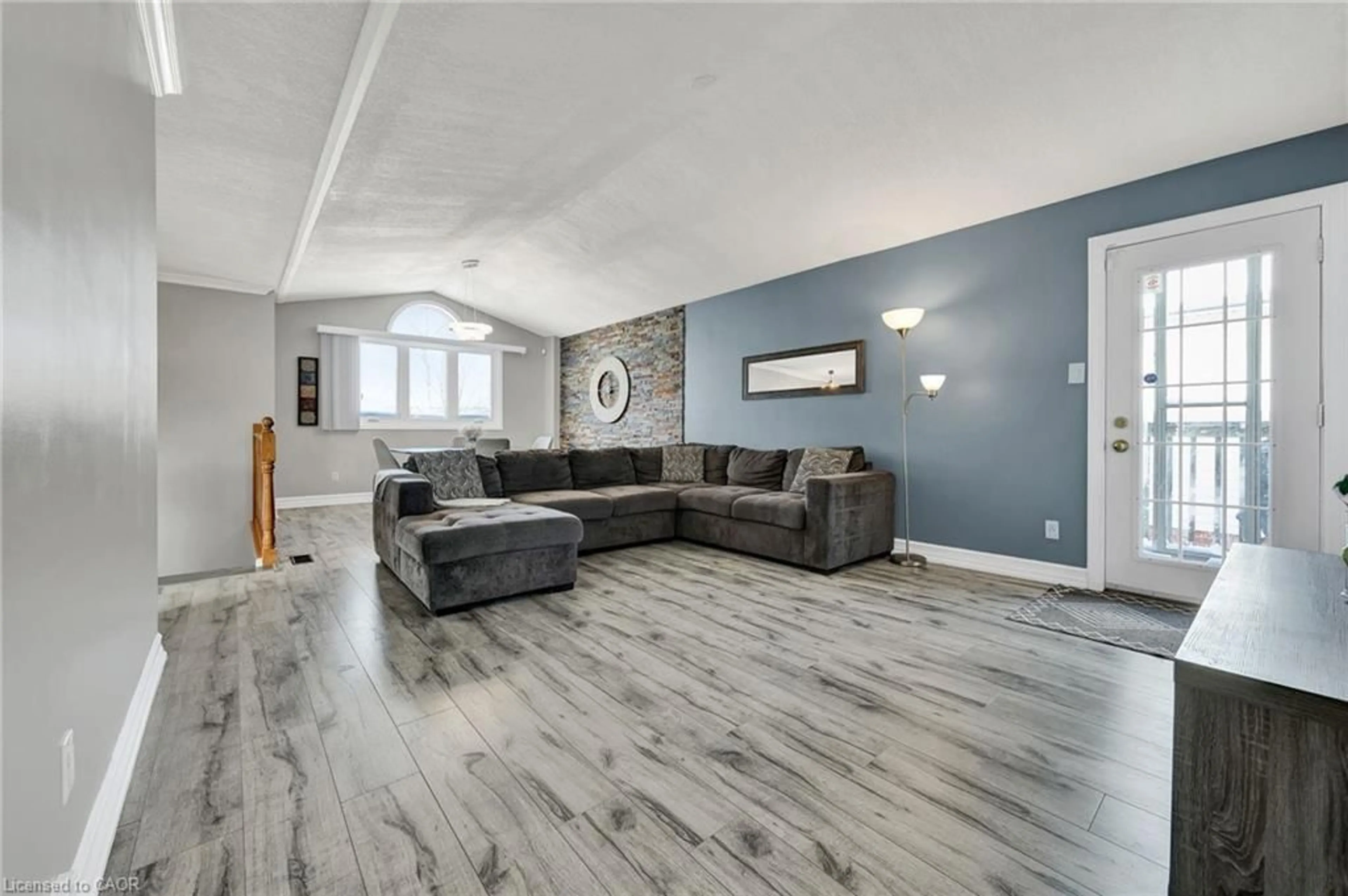 Living room with furniture, unknown for 299 Erinbrook Dr, Kitchener Ontario N2E 3M2