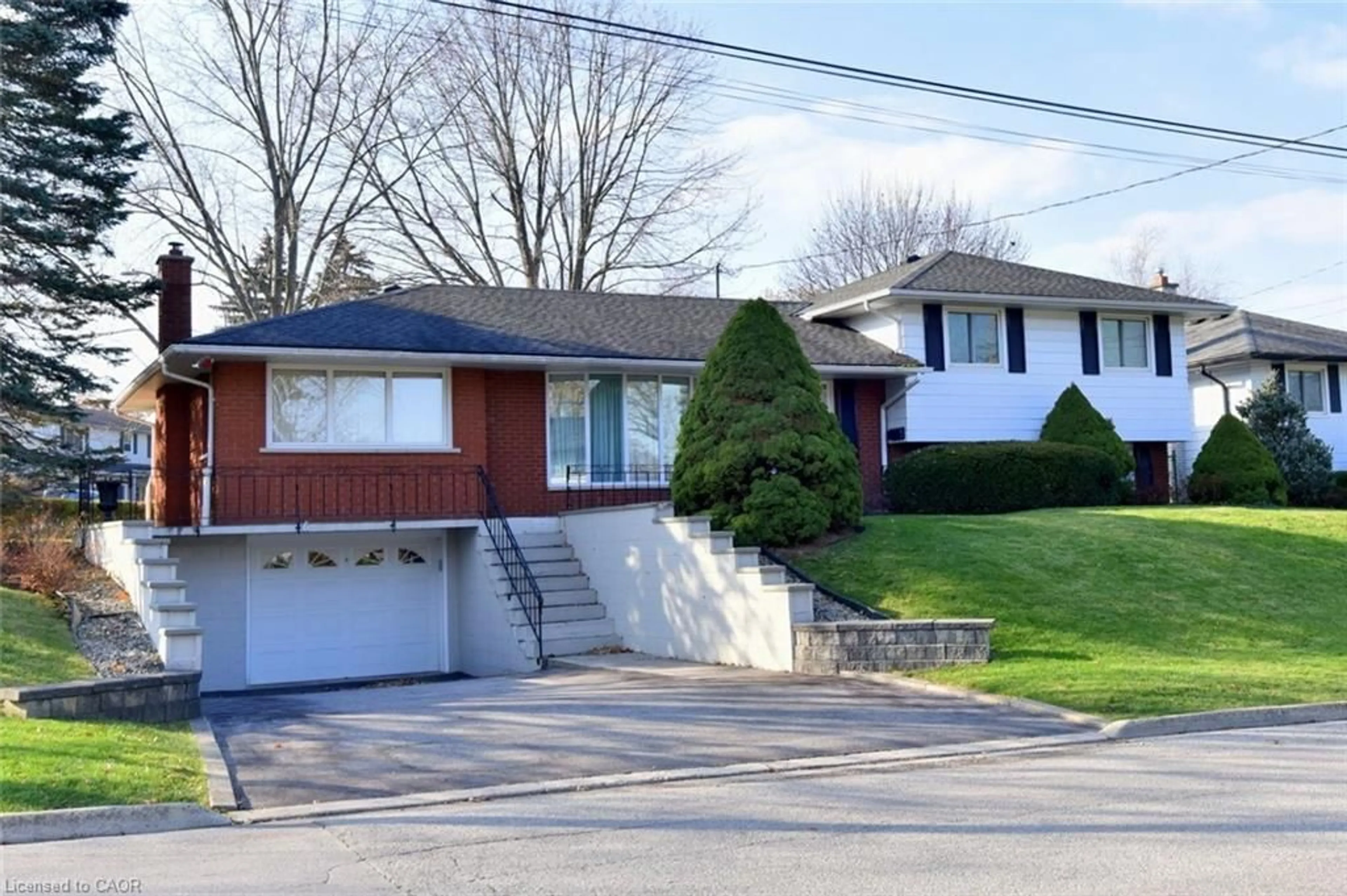 Unknown for 23 Lynndale Dr, Dundas Ontario L9H 3L4