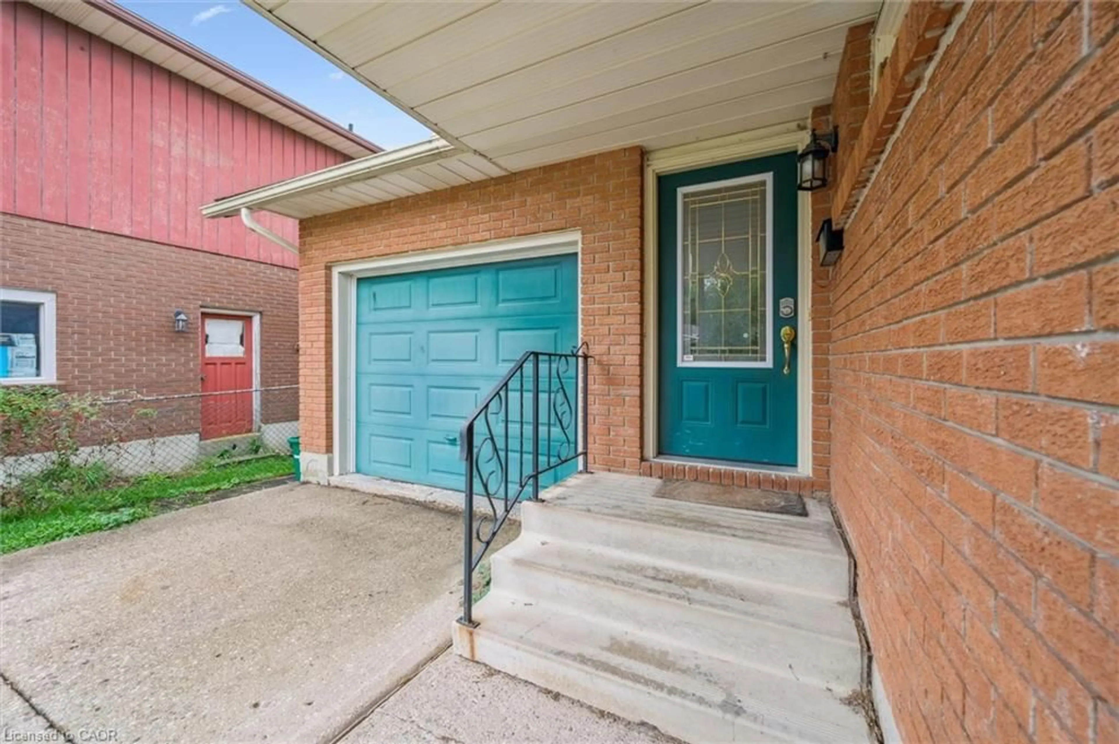 Unknown for 635 Raglan St, Palmerston Ontario N0G 2P0