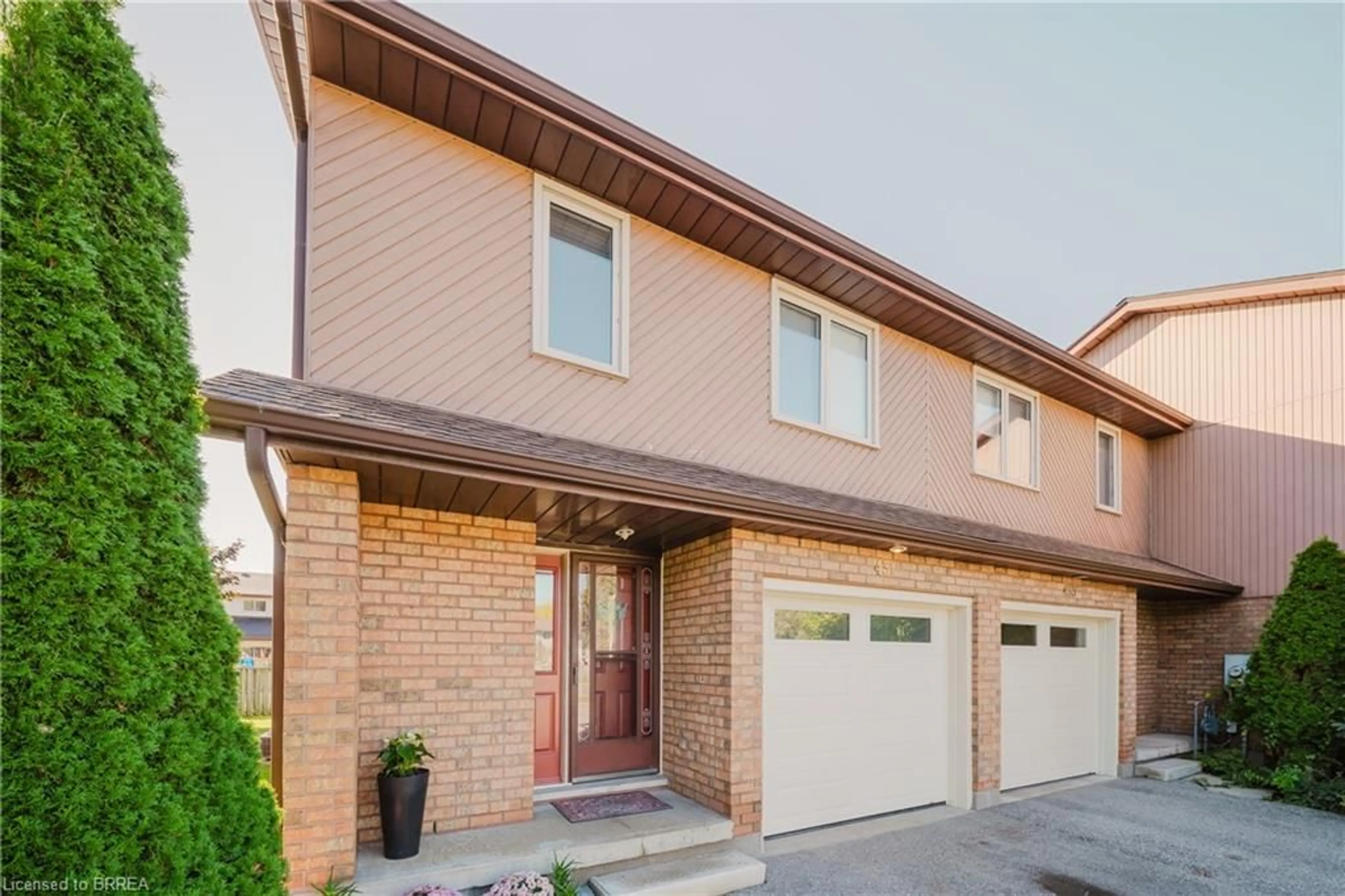 Home with brick exterior material, street for 431 Springbank Ave #431, Woodstock Ontario N4T 1H8