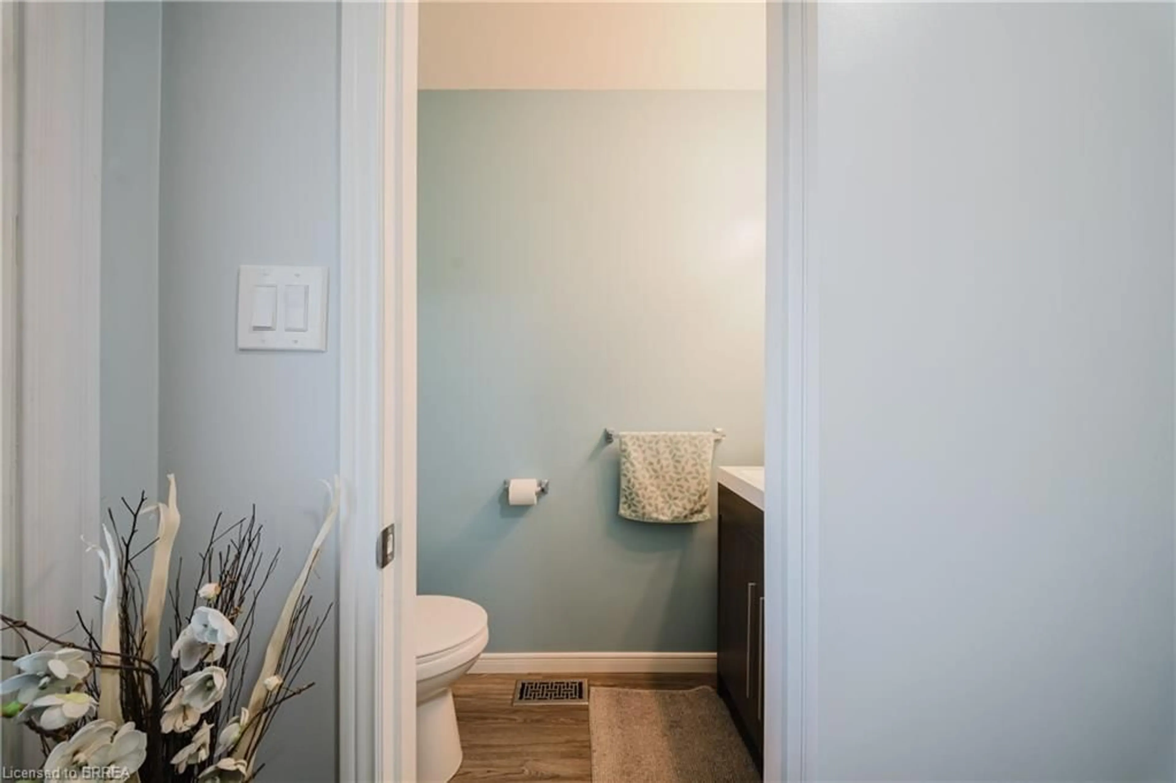 Standard bathroom, unknown for 431 Springbank Ave #431, Woodstock Ontario N4T 1H8