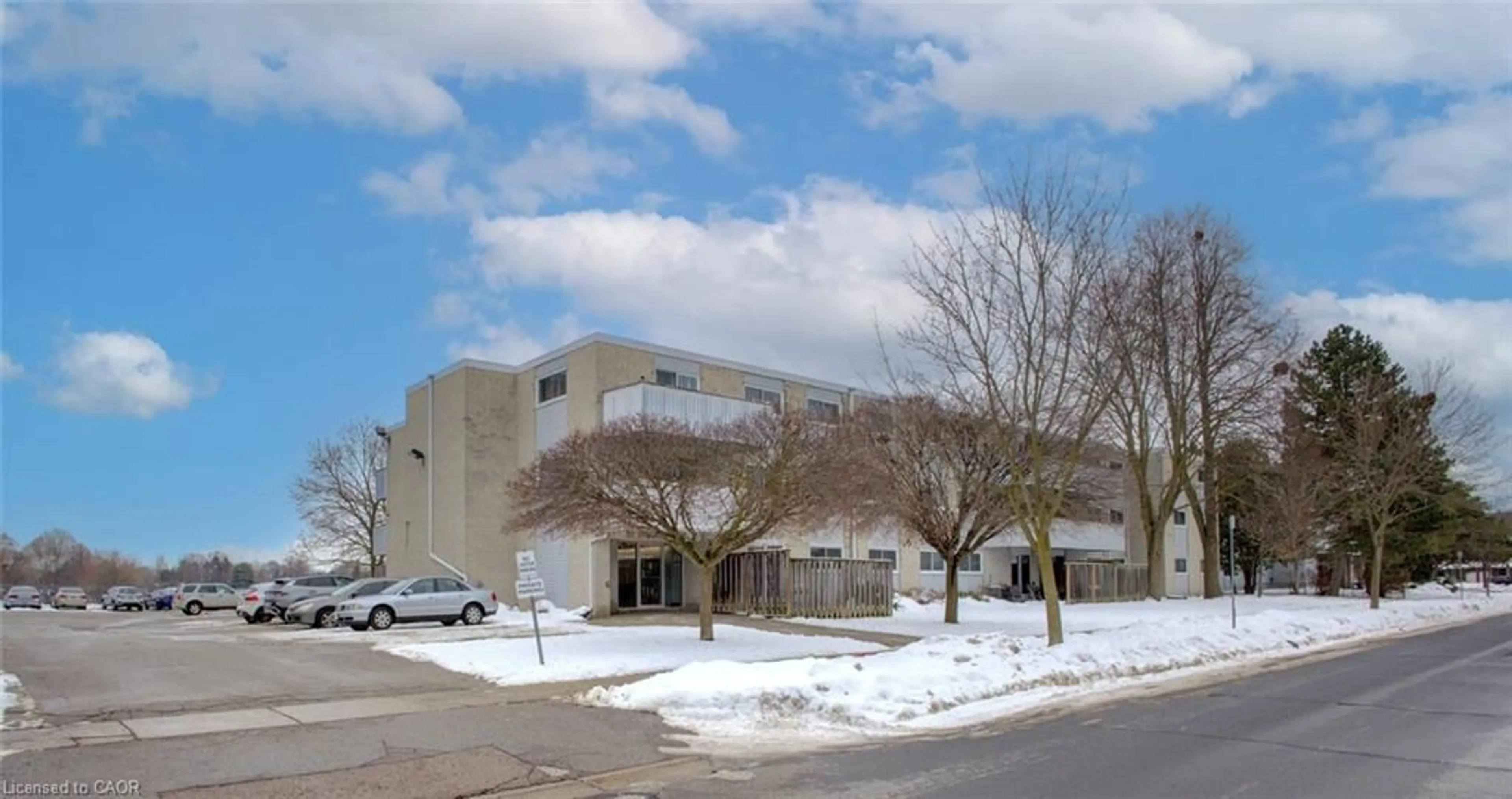 Unknown for 80 Breckenridge Dr #312, Kitchener Ontario N2B 2N9