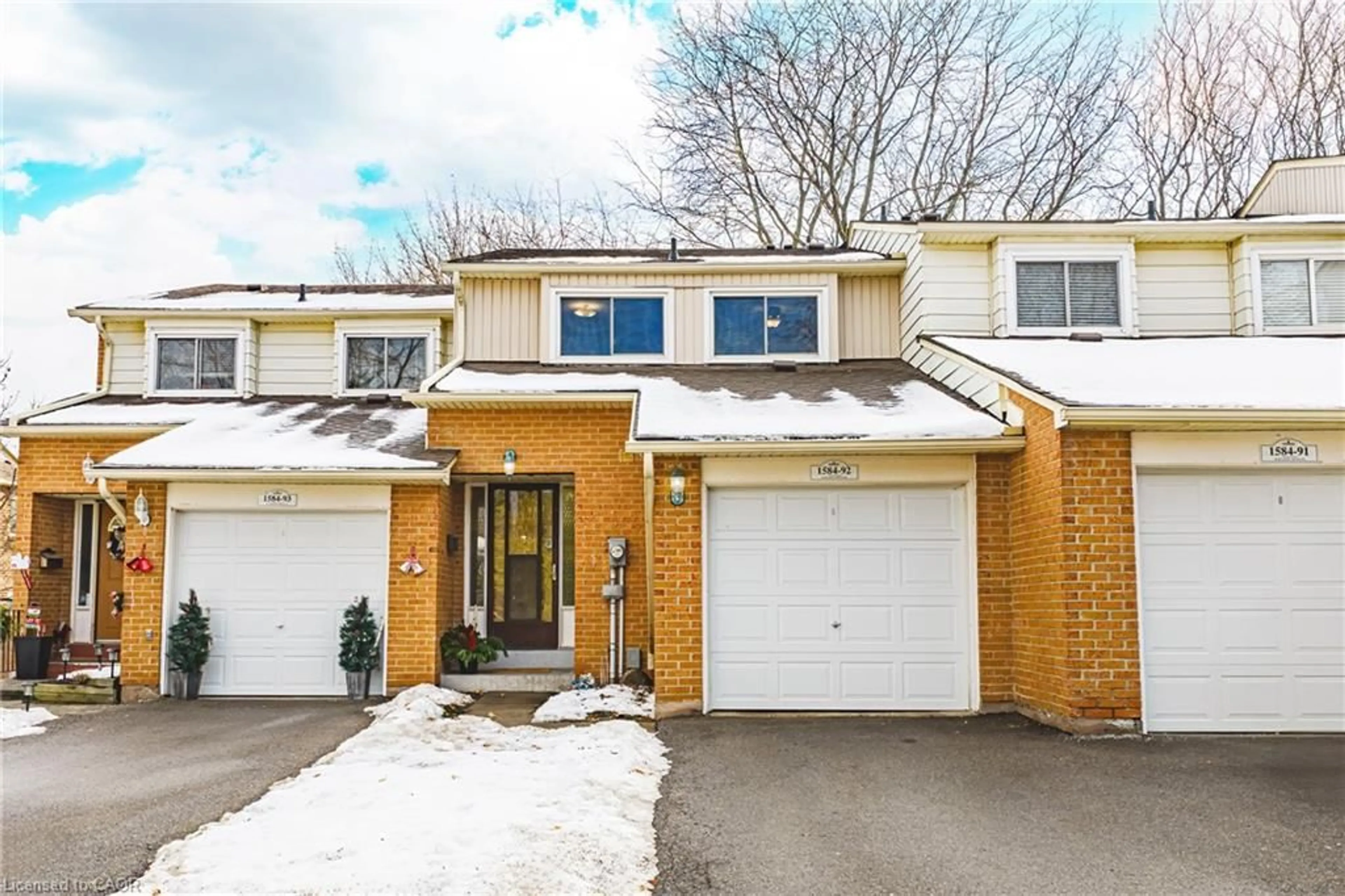 Unknown for 1584 Newlands Cres #92, Burlington Ontario L7M 1V6