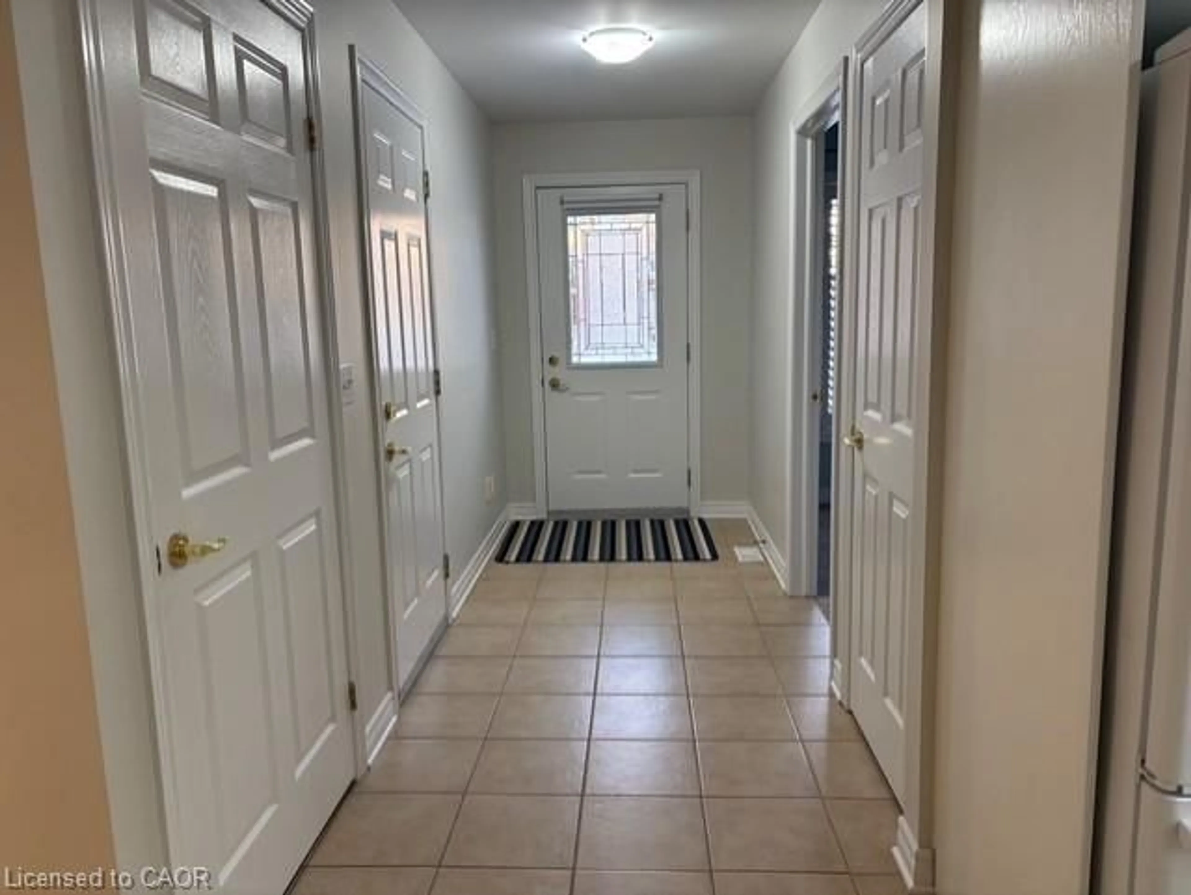 Indoor entryway for 4086 Simons Lane, Vineland Ontario L0R 2C0