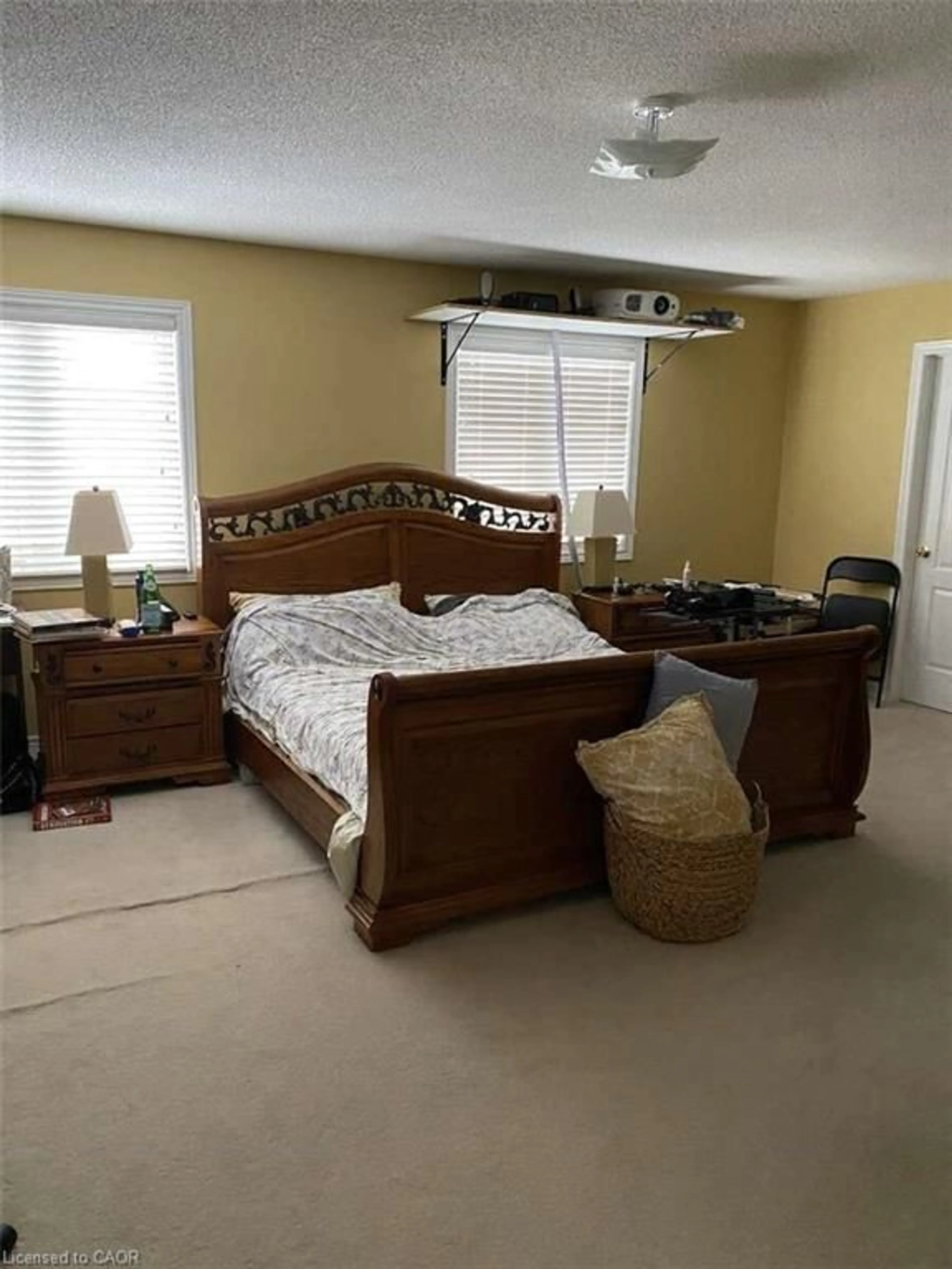 A pic of a room for 4834 Huron Heights Dr, Mississauga Ontario L4Z 4H8
