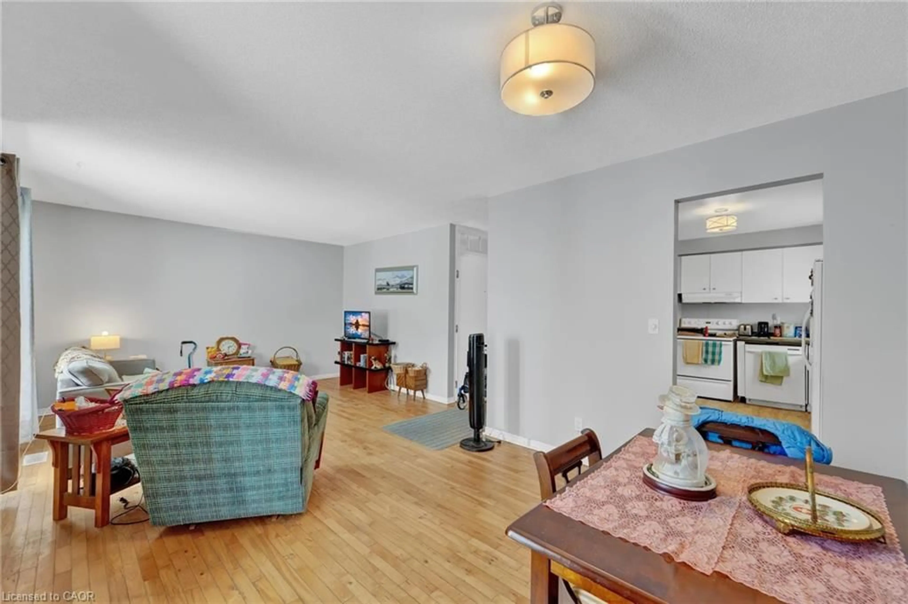 A pic of a room for 1337 Tudor Cres, Peterborough Ontario K0L 1X1