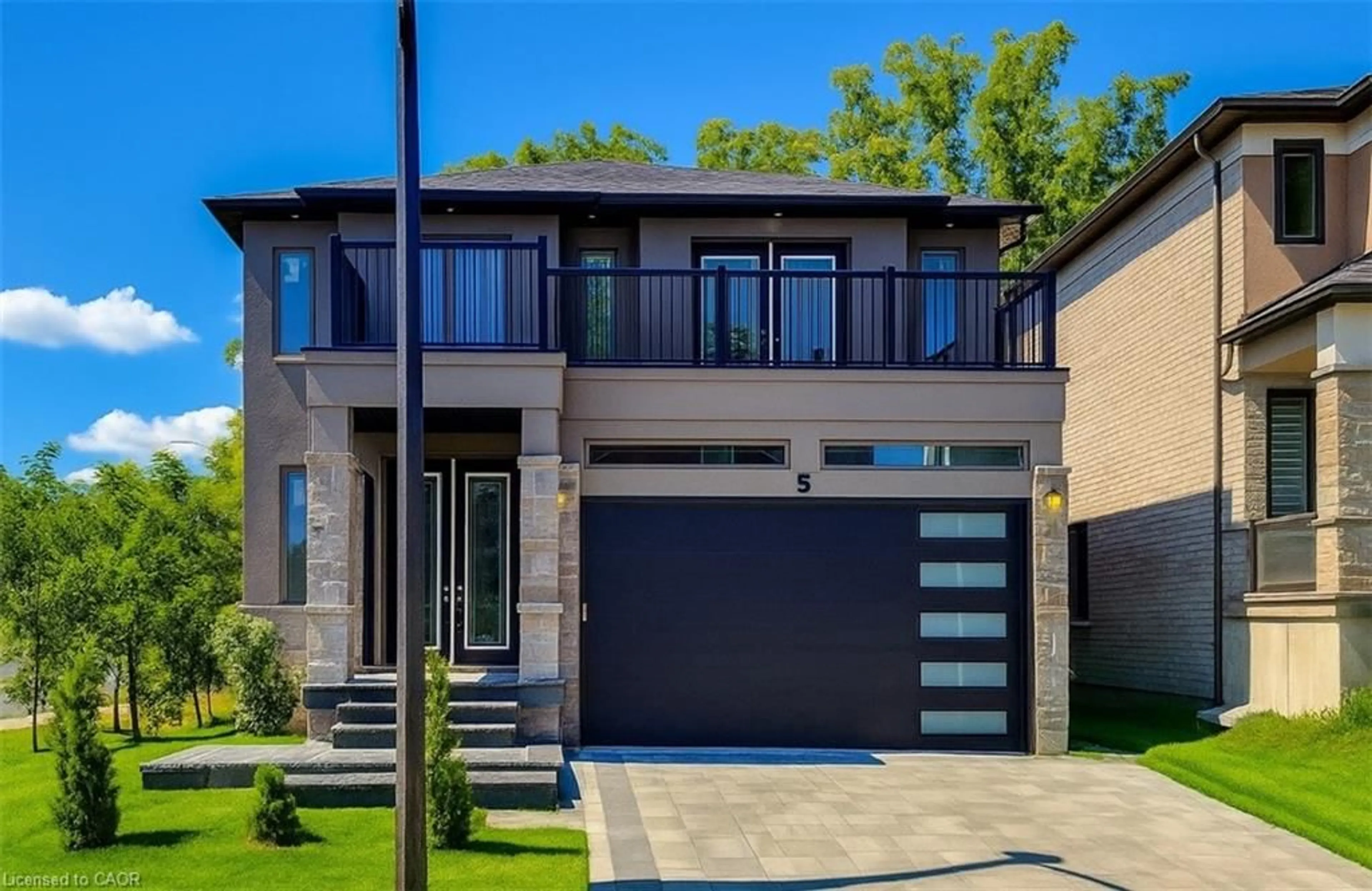 Home with brick exterior material, street for 1261 Mohawk Rd #5, Ancaster Ontario L9G 3K9