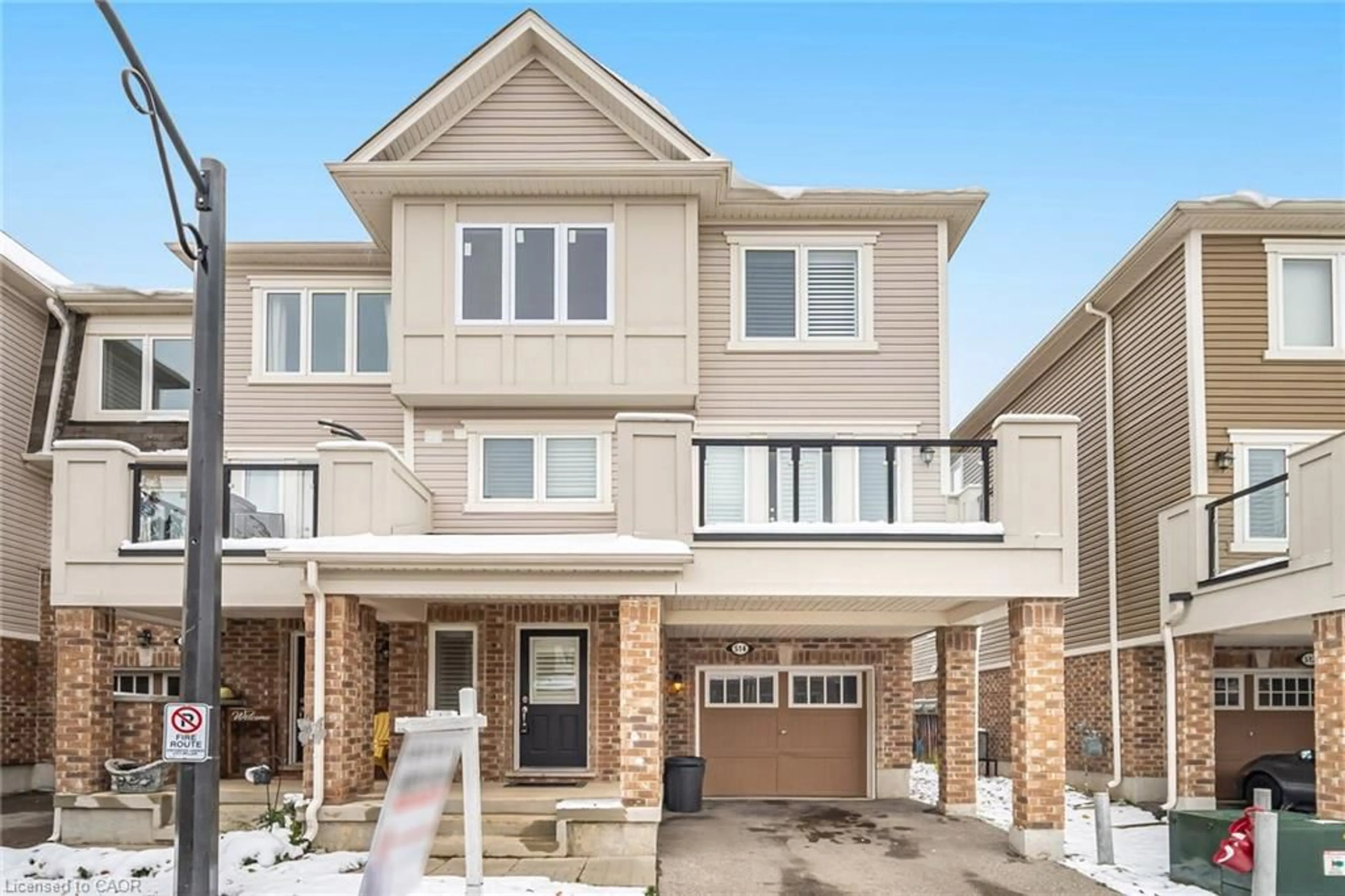 Home with brick exterior material, street for 514 Goldenrod Lane, Kitchener Ontario N2R 0Y7