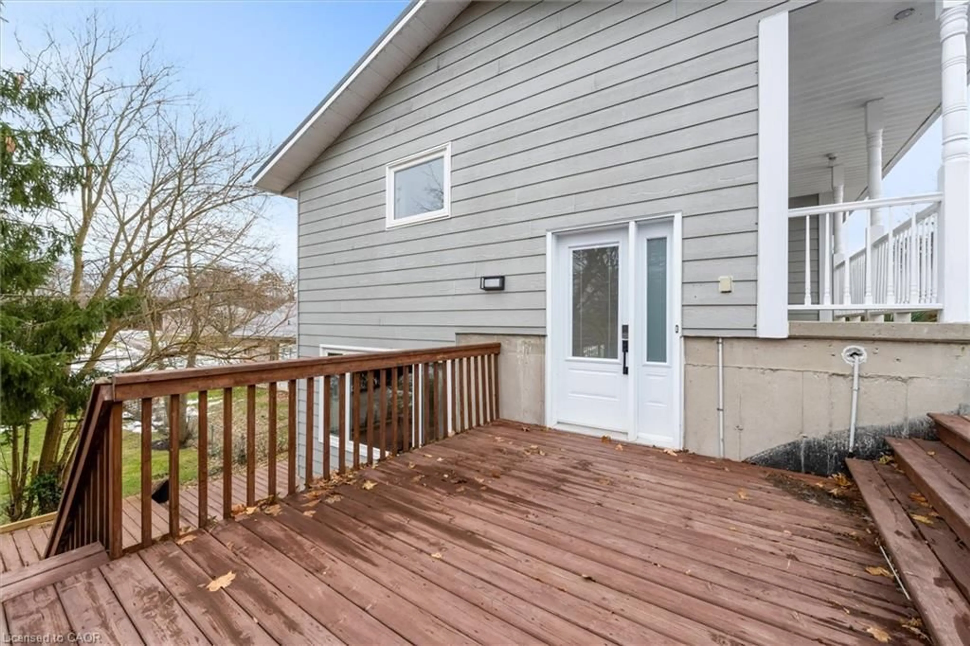 Unknown for 25 Stephens Crt, Simcoe Ontario N3Y 4S8