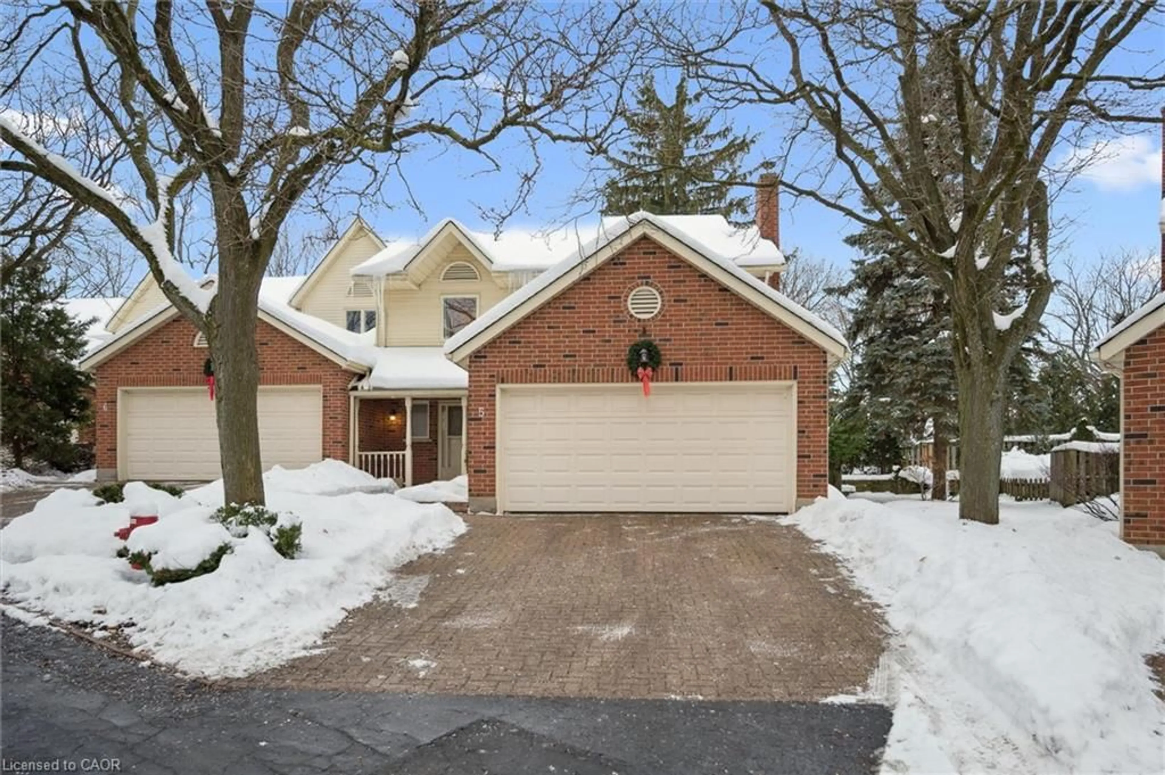 Home with brick exterior material, street for 405 Glasgow St #5, Kitchener Ontario N2M 2N1