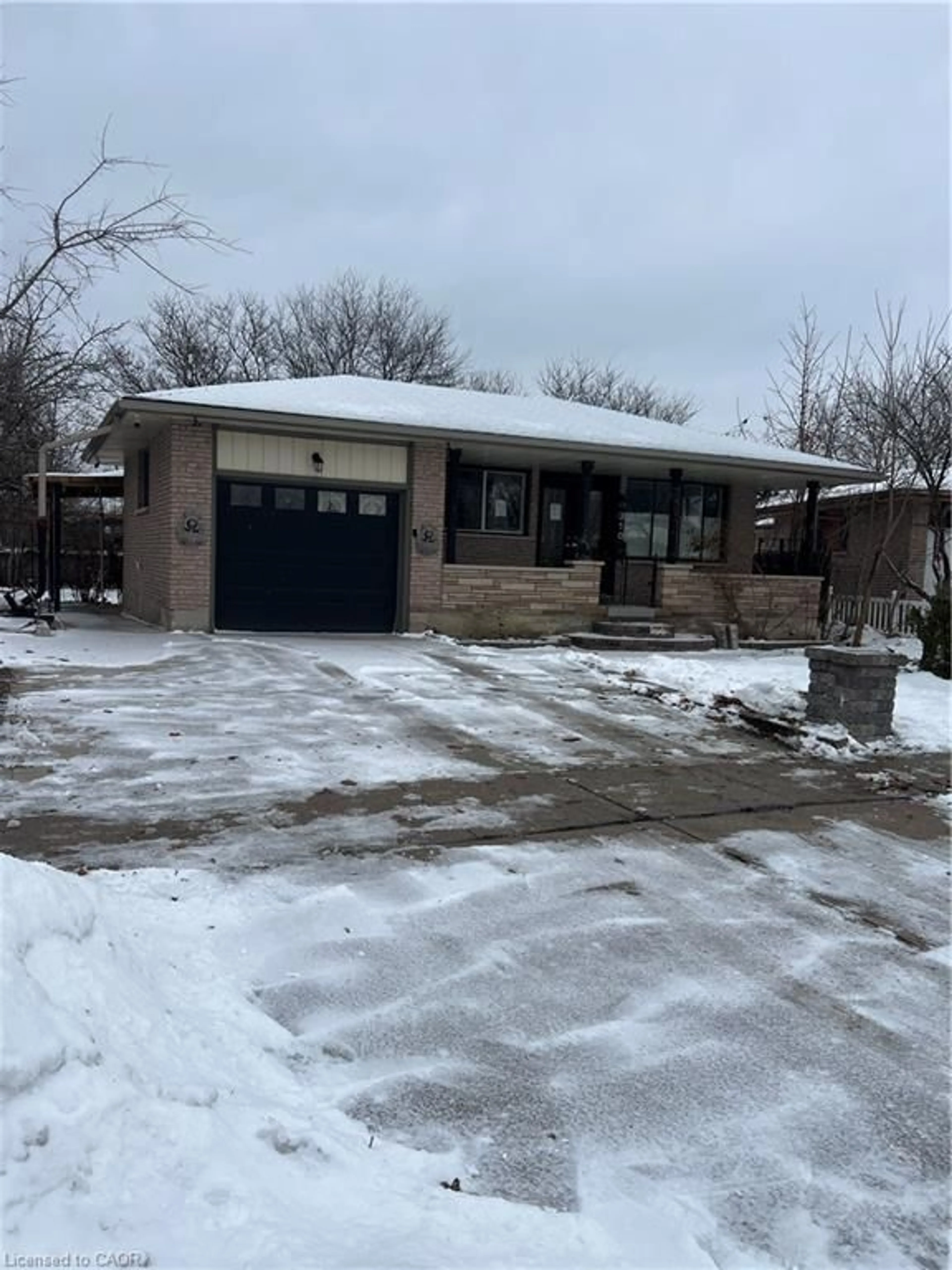 Unknown for 310 Elliott St, Cambridge Ontario N1R 2L5