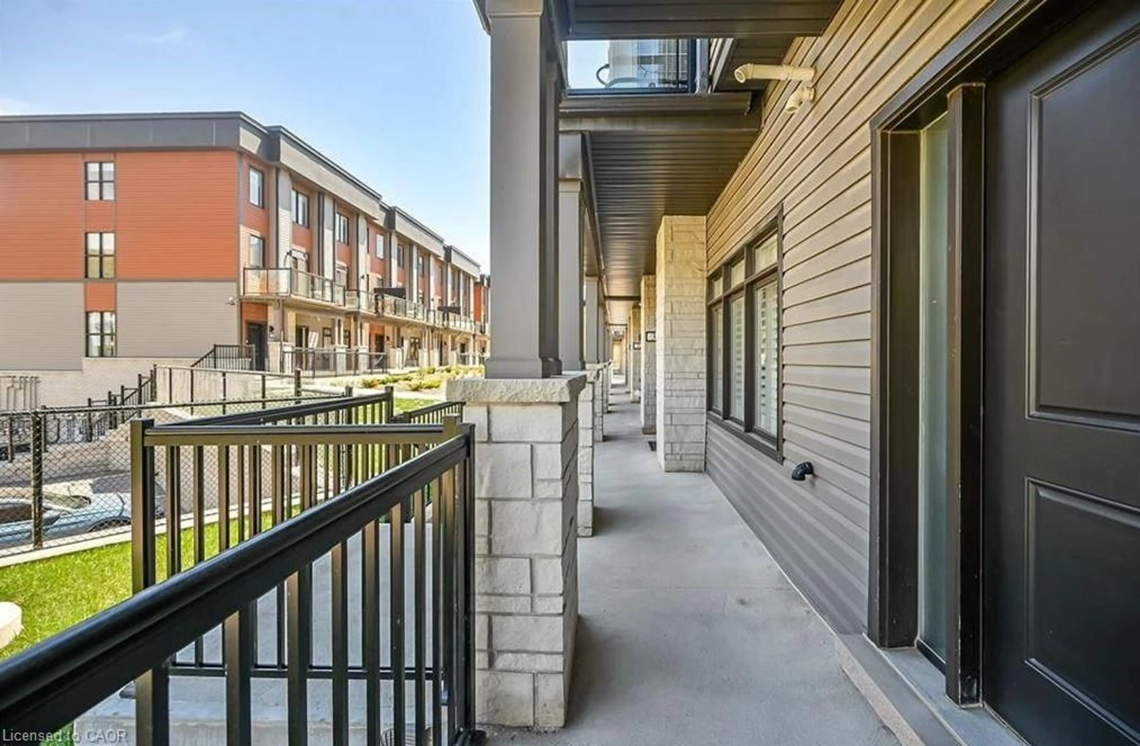 Patio, water/lake/river/ocean view for 2 Willow St #34, Paris Ontario N3L 0K7