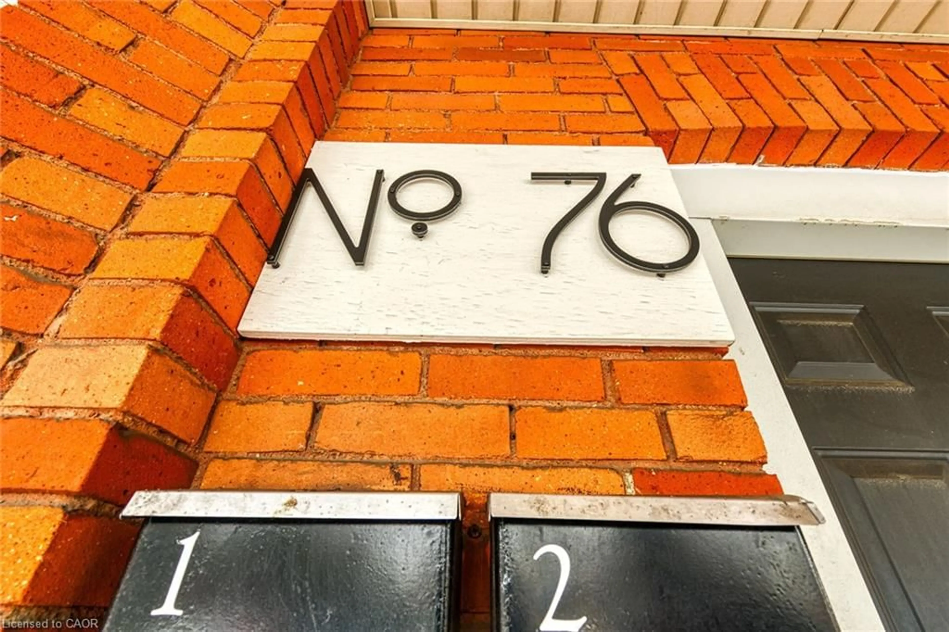 Unknown for 76 Wellington St, Hamilton Ontario L8N 2R1