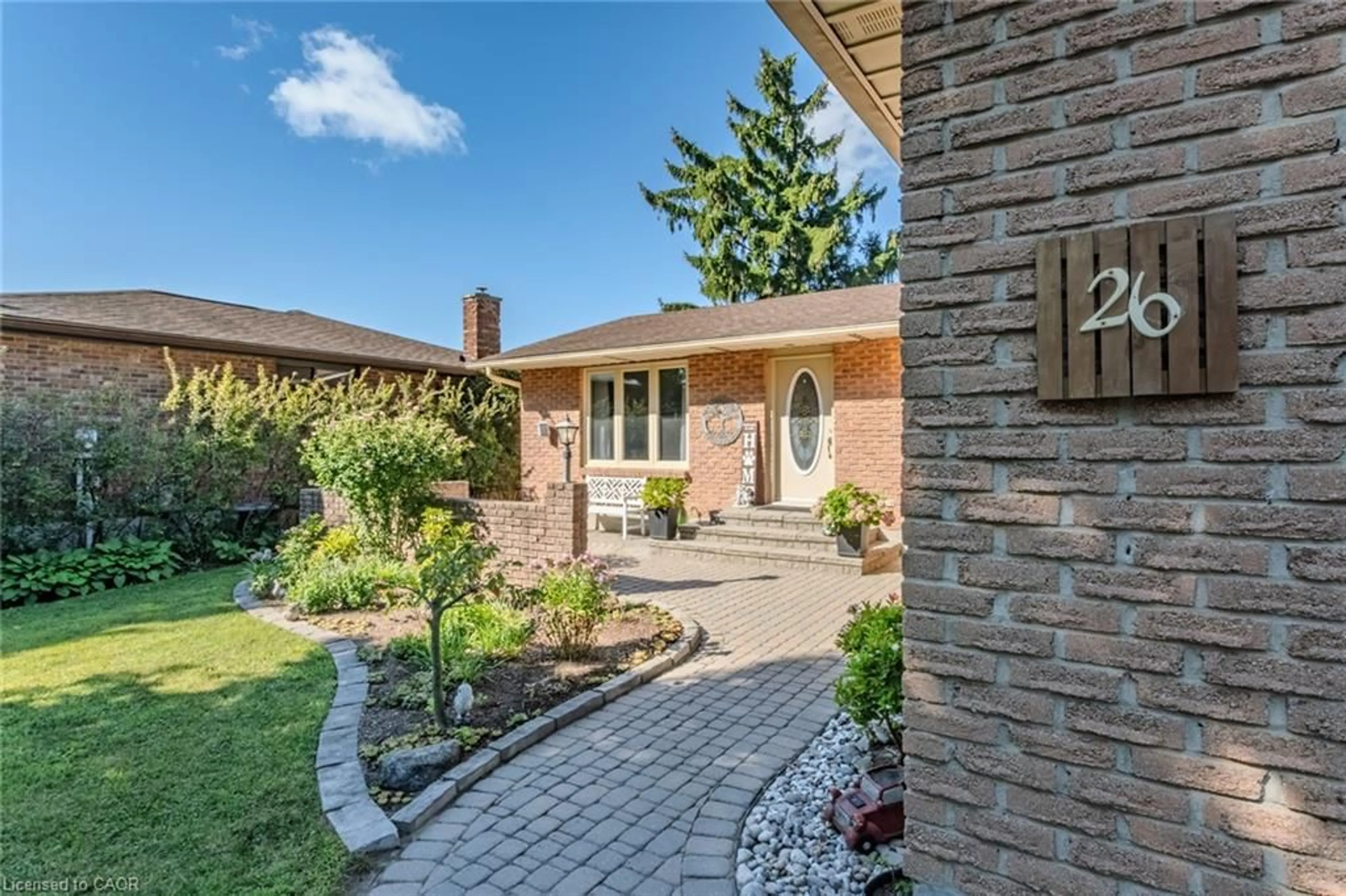 Home with brick exterior material, street for 26 Douglas Ave, Simcoe Ontario N3Y 4X4