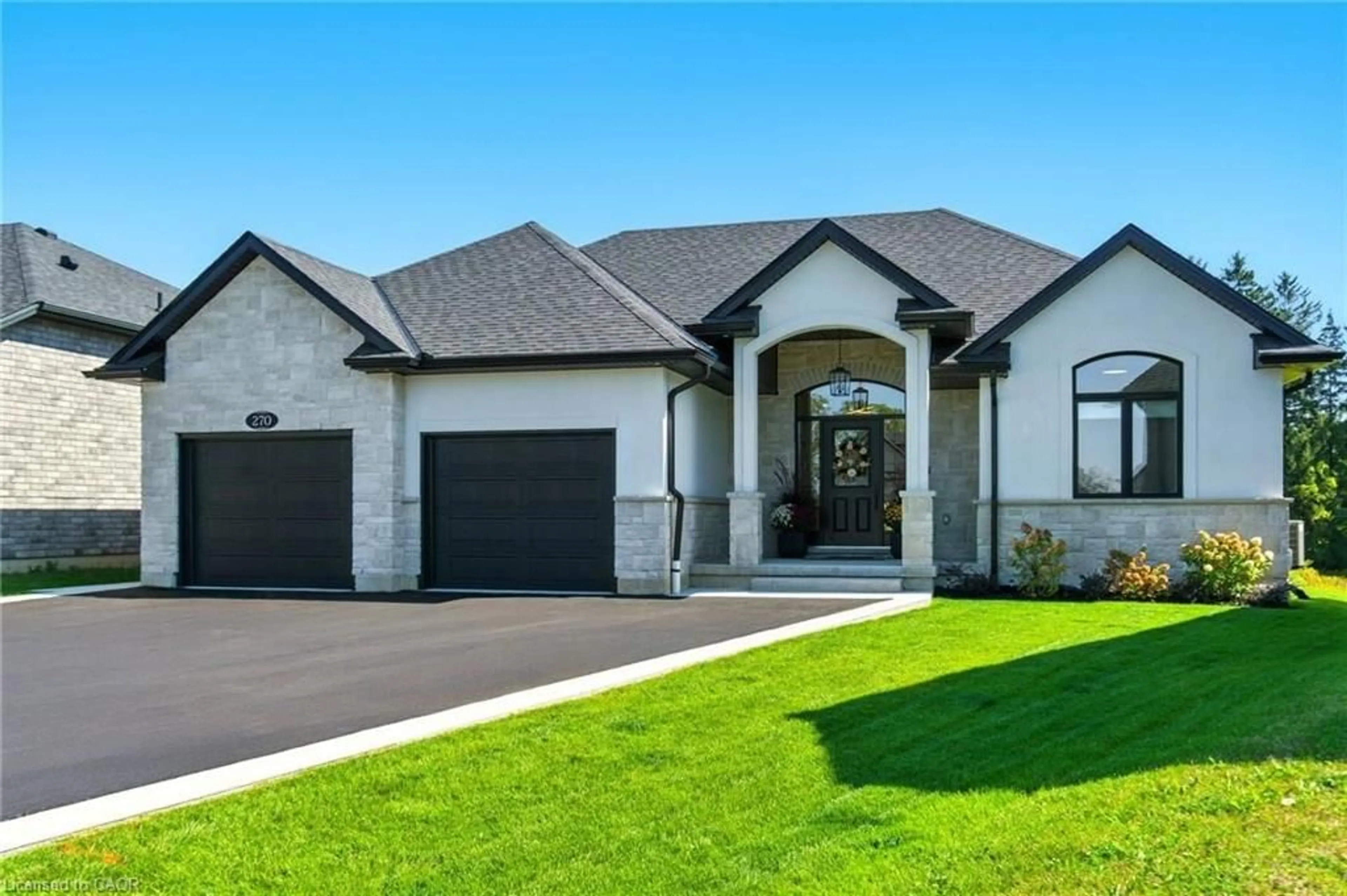 Home with brick exterior material, street for 270 Charles St, Waterford Ontario N0E 1Y0