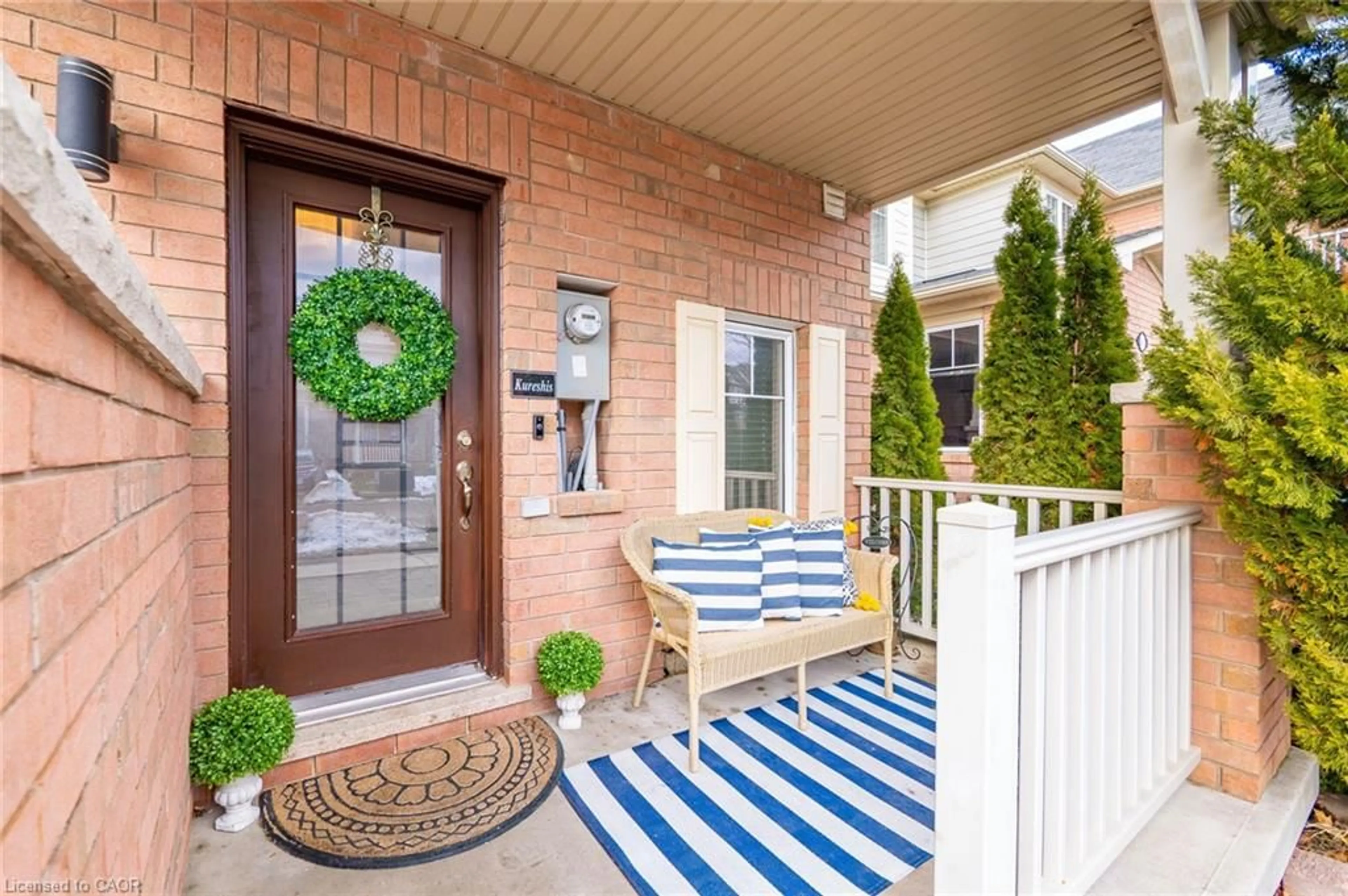 Indoor entryway for 841 Gifford Cres, Milton Ontario L9T 0L2