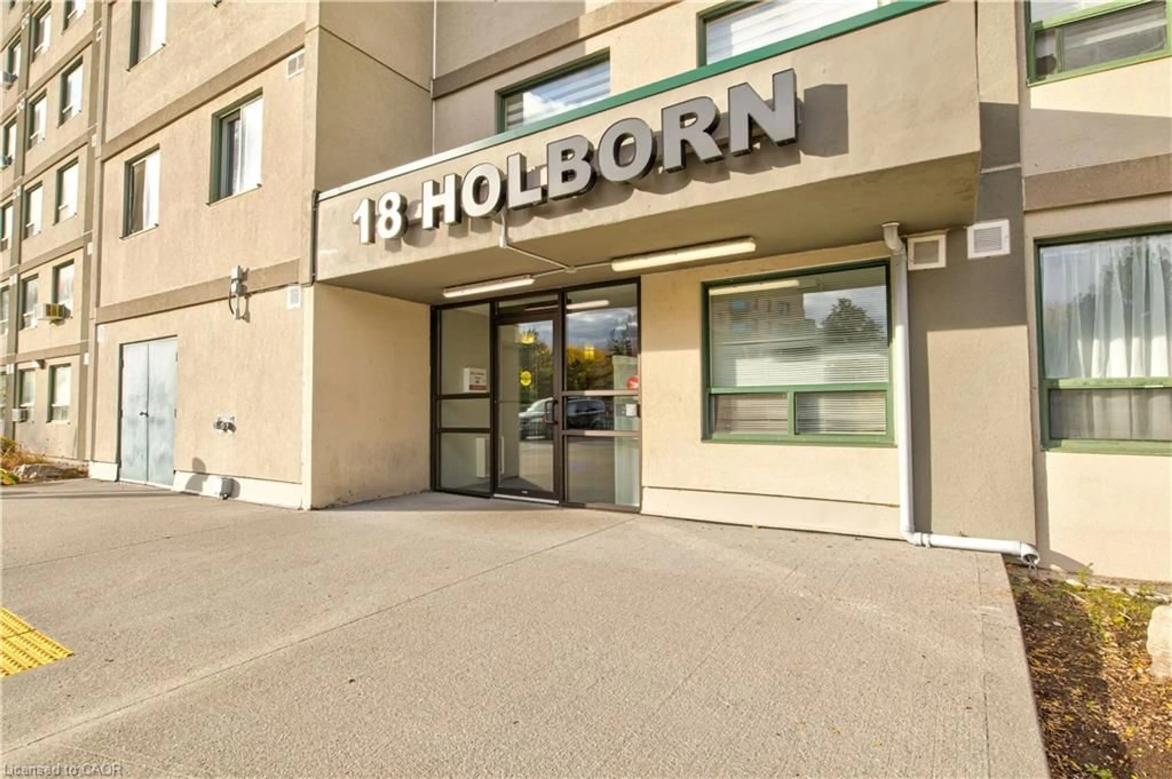 Unknown for 18 Holborn Crt #104, Kitchener Ontario N2A 4A1