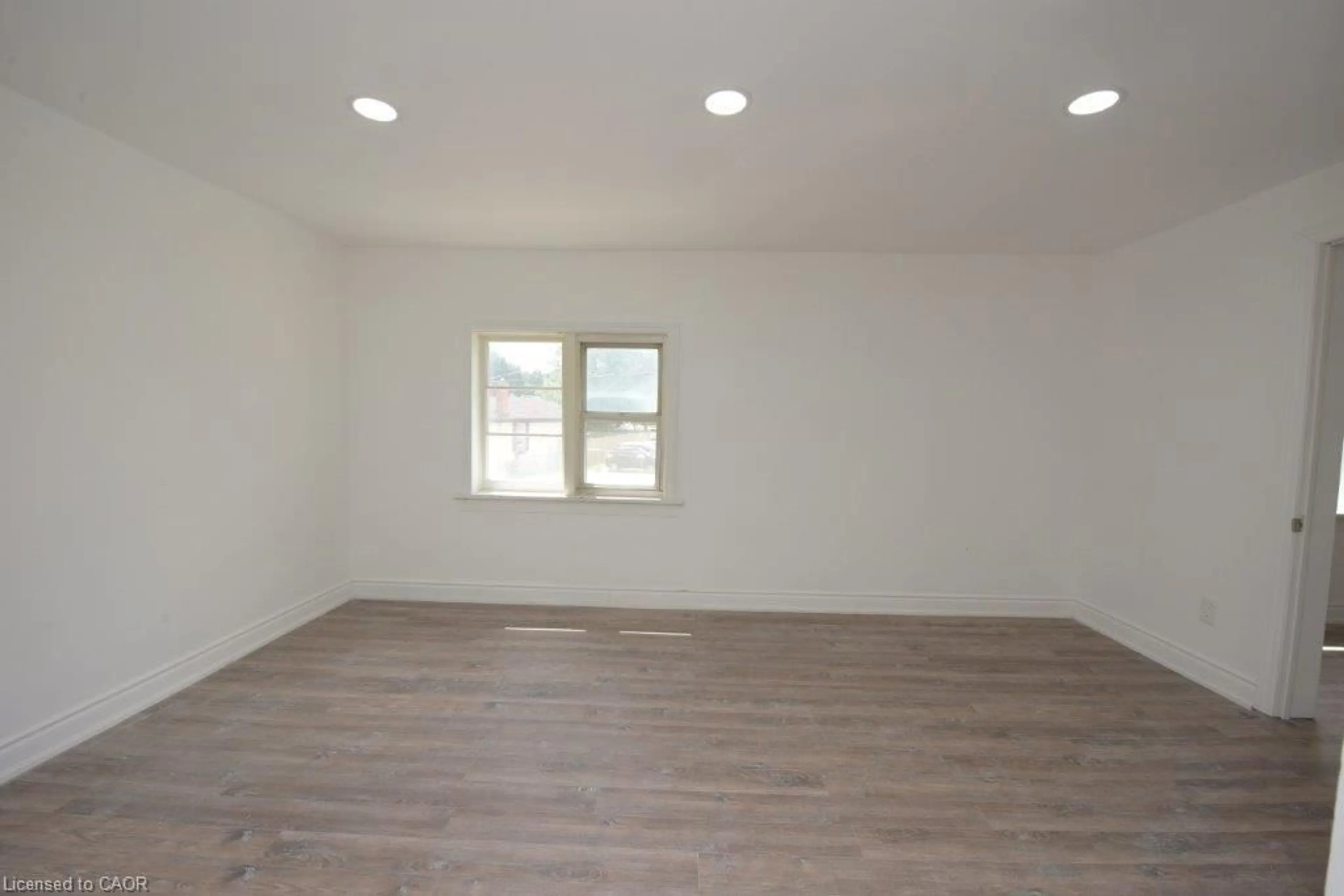 A pic of a room for 79-71 Cedar St, Cambridge Ontario N1S 1V5