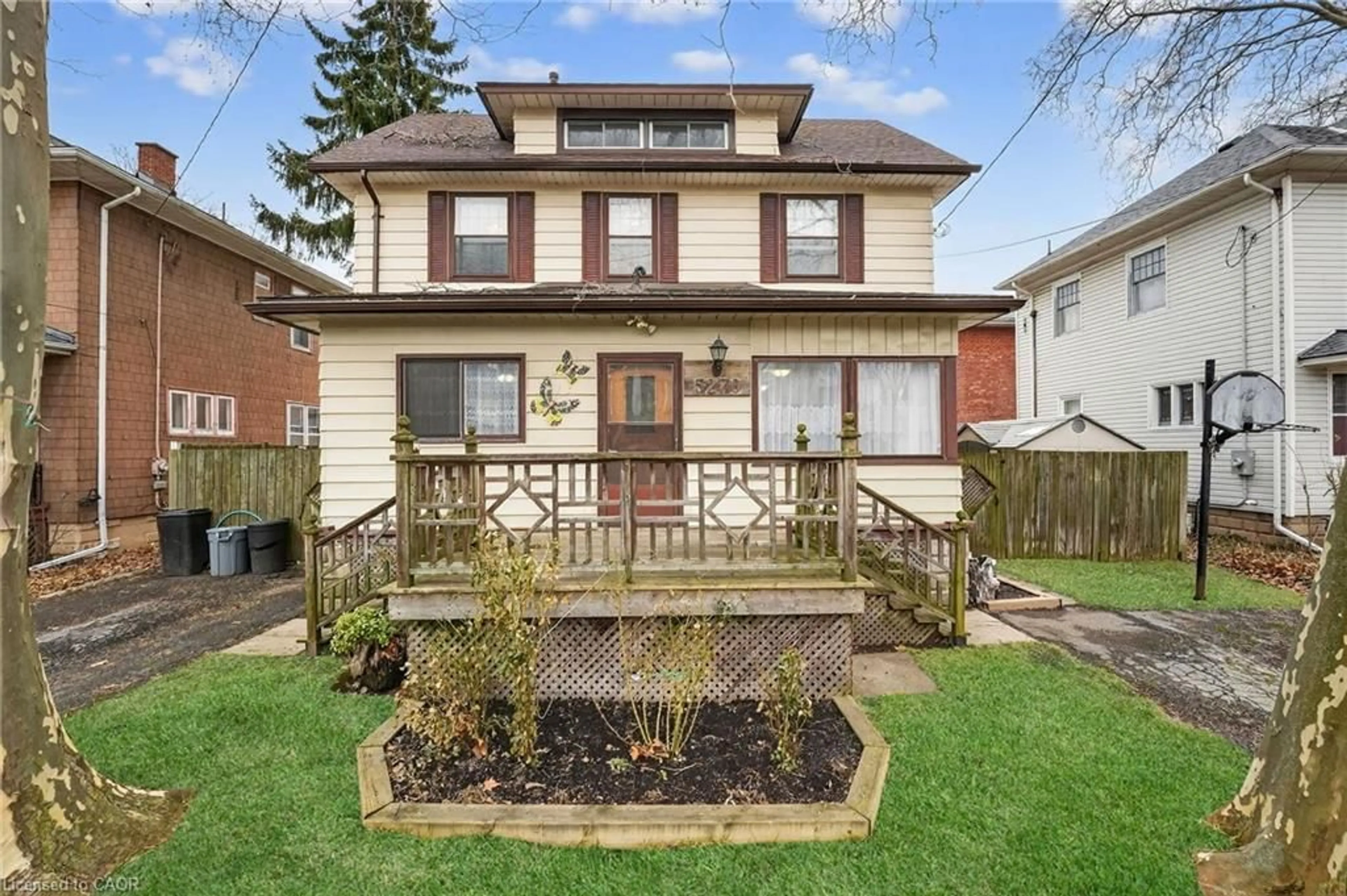 Home with brick exterior material, street for 5270 Second Ave, Niagara Falls Ontario L2E 4K2