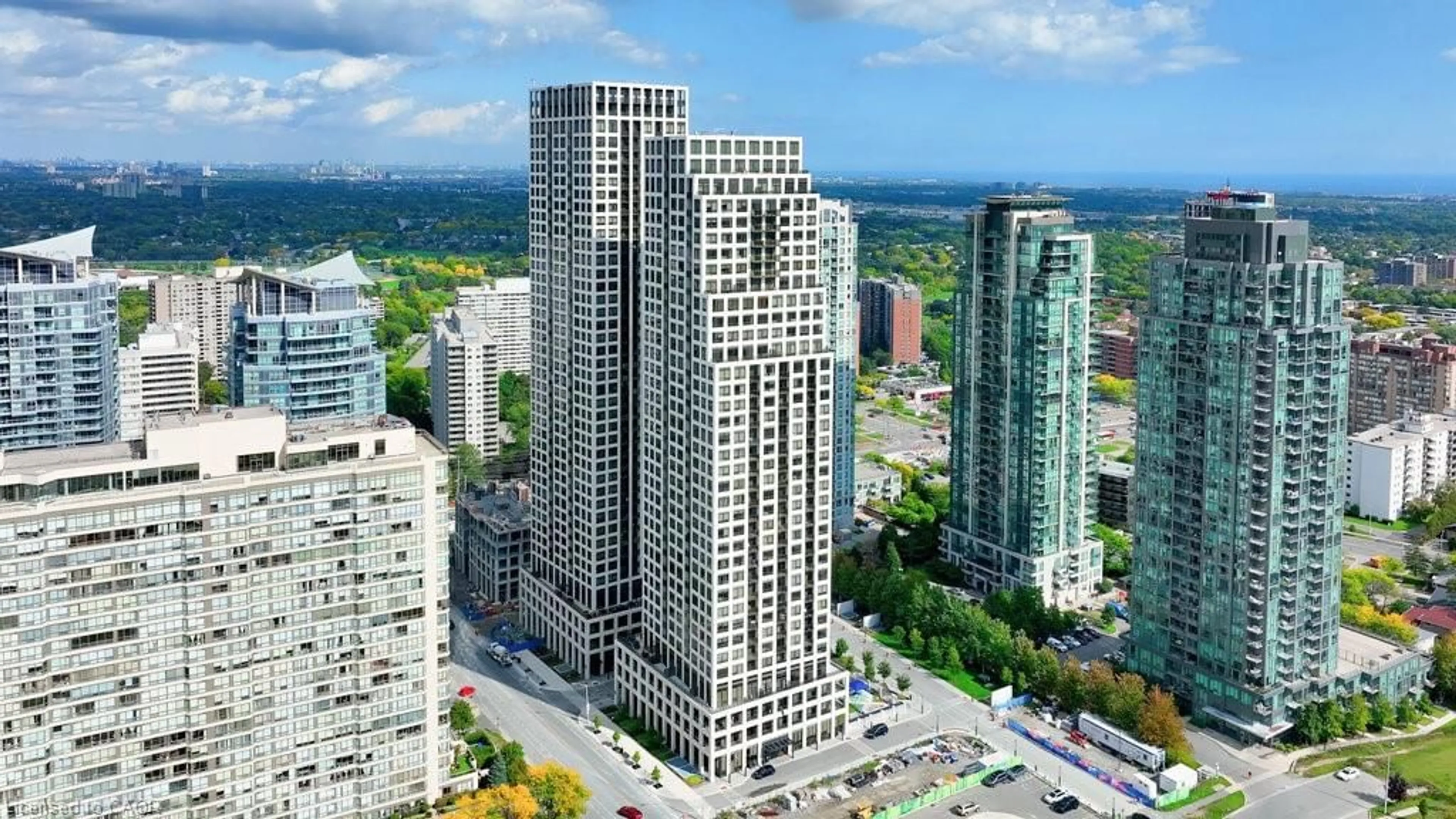 A pic from outside/outdoor area/front of a property/back of a property/a pic from drone, city buildings view from balcony for 36 Elm Dr #705, Mississauga Ontario L5B 0N3